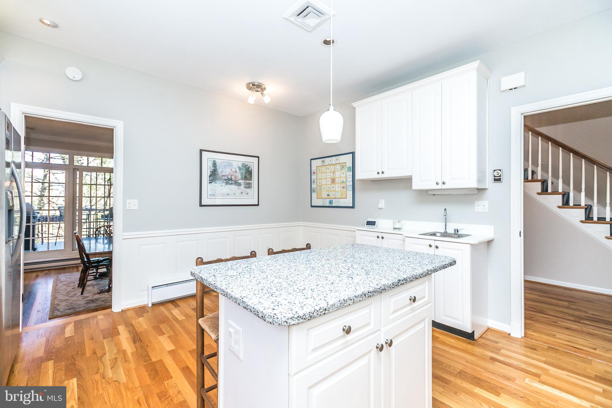 THORNTON WOOD - Residential