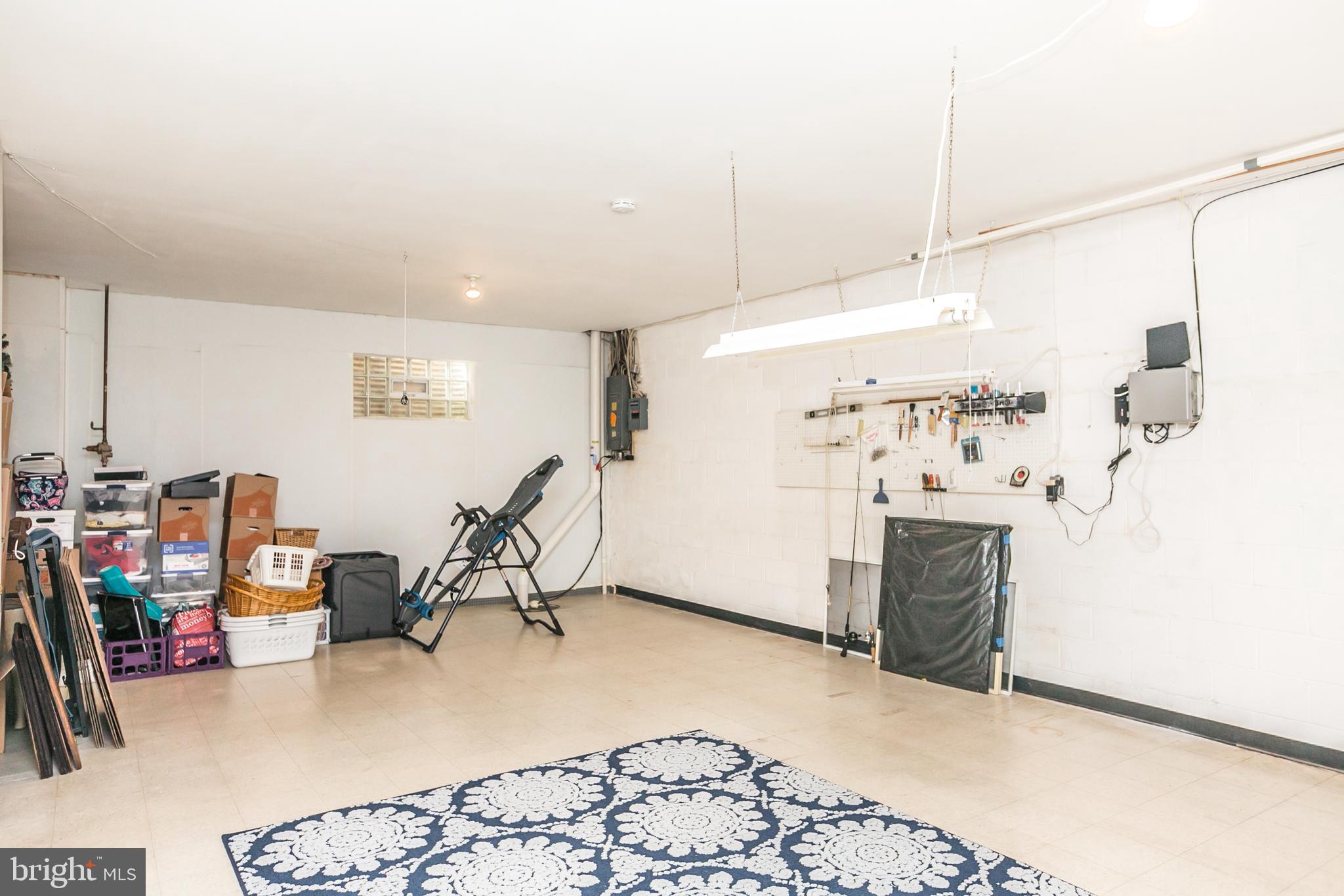 THORNTON WOOD - Residential