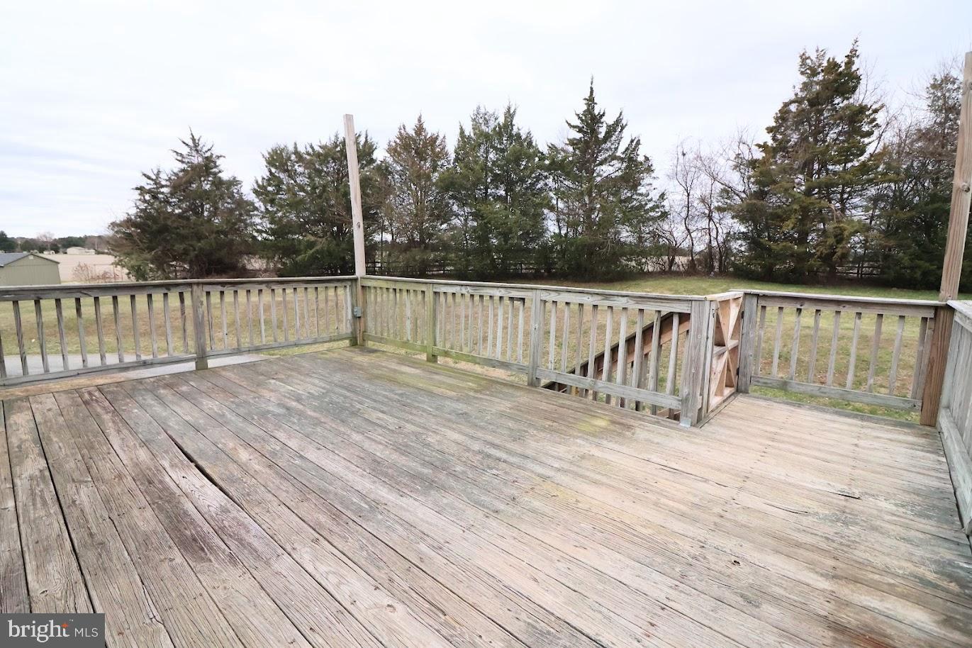 DUTCH NECK FARMS - Residential