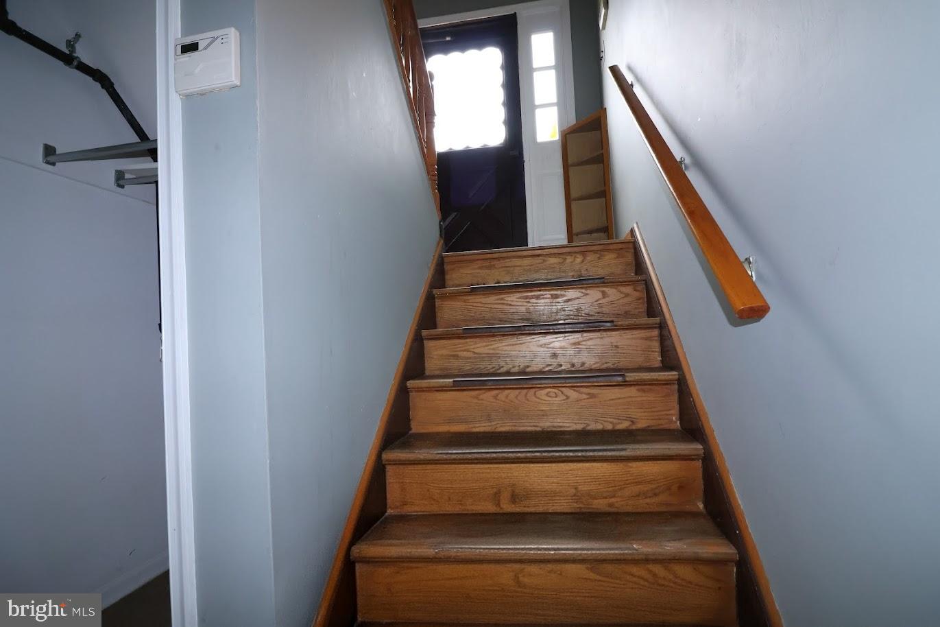 DUTCH NECK FARMS - Residential