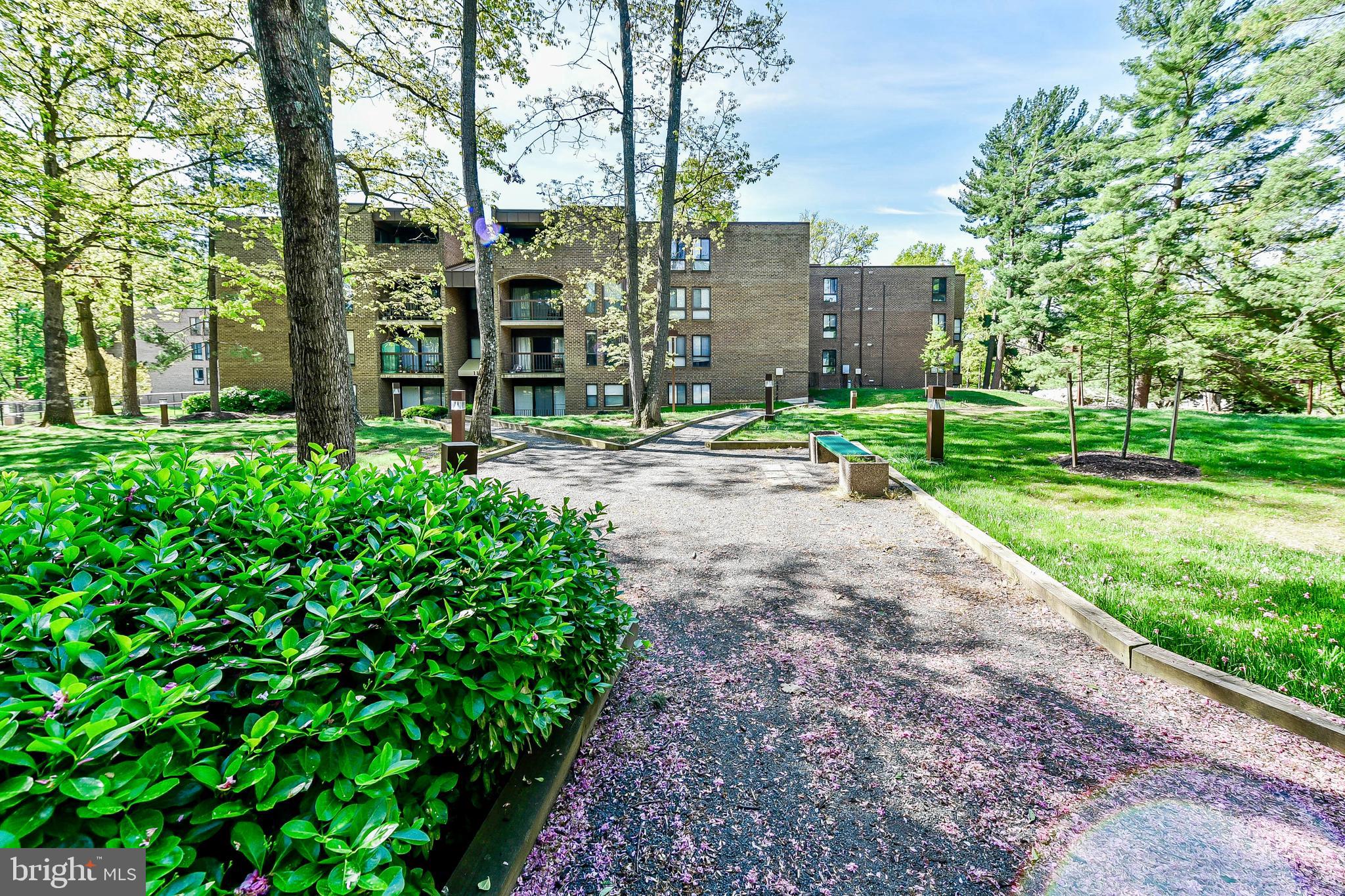 CHESTNUT GROVE - Residential