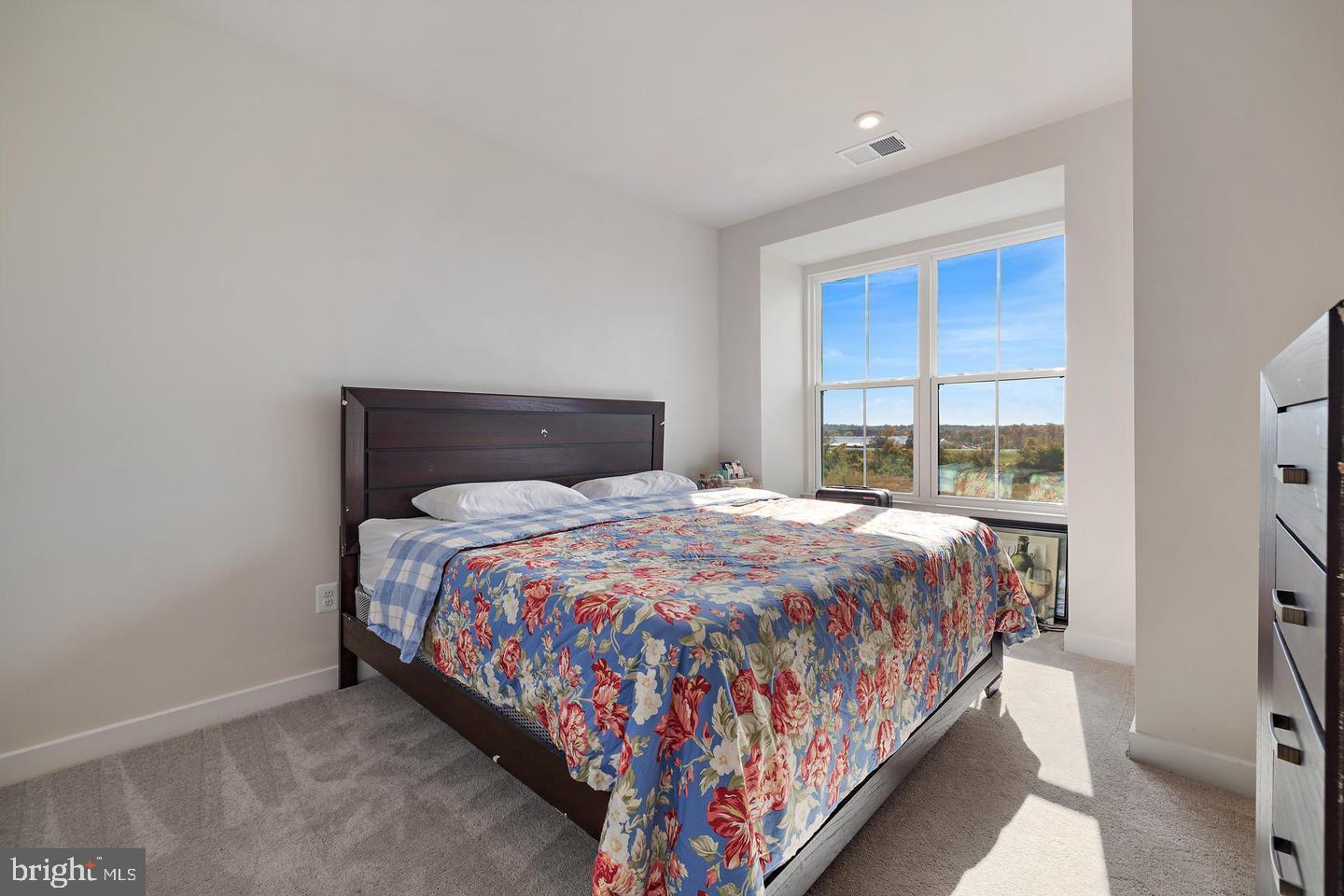 PADDOCK POINTE - Residential Lease