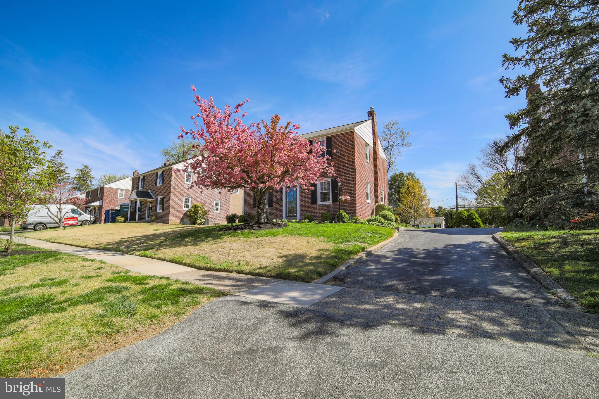 PADDOCK FARMS - Residential