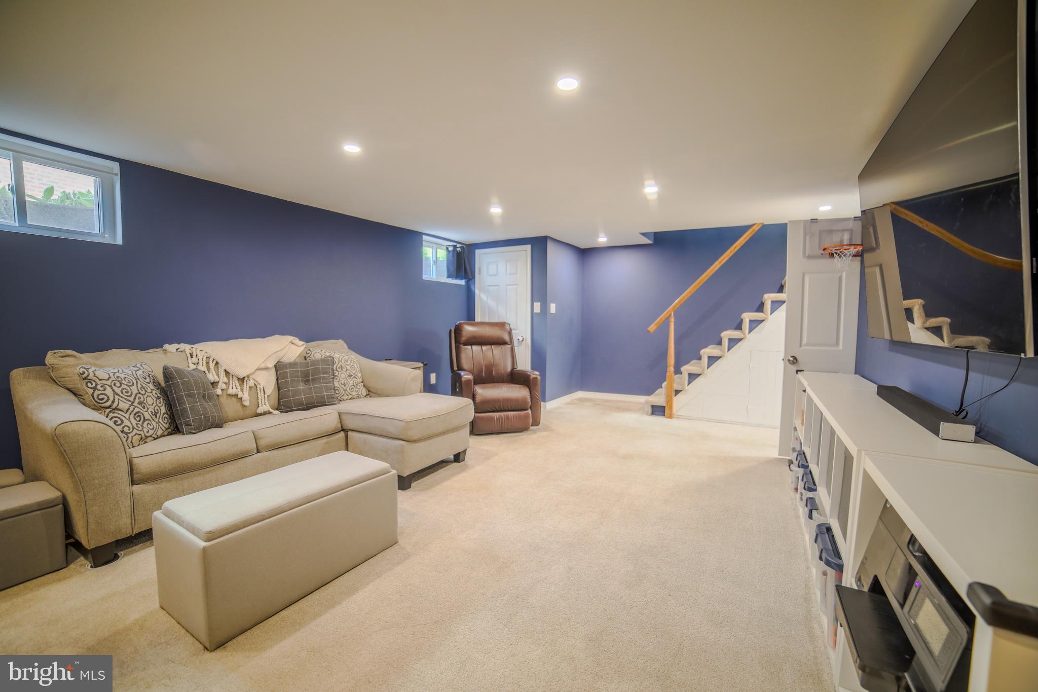 PADDOCK FARMS - Residential