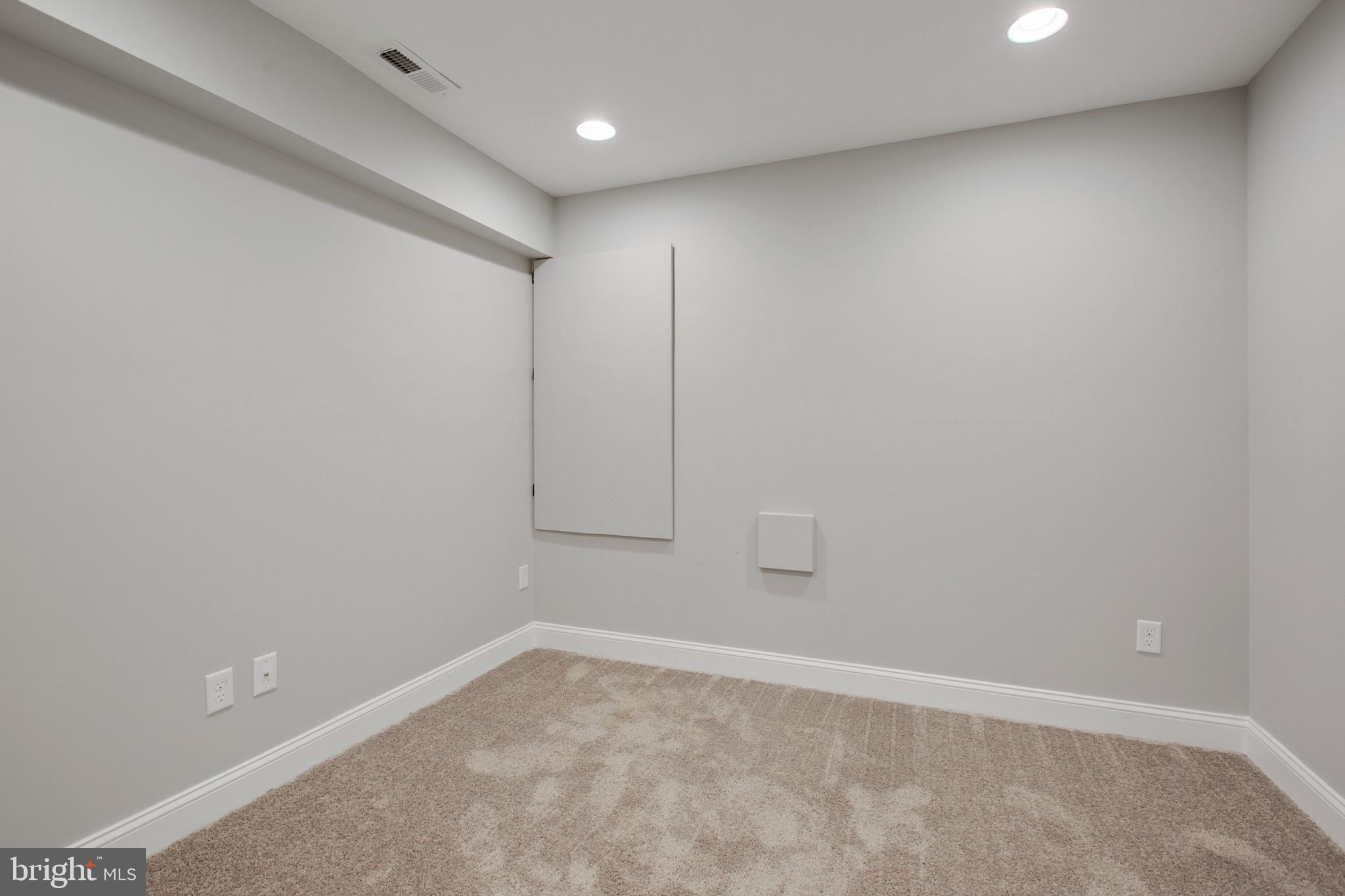 BREWERS HILL - Residential