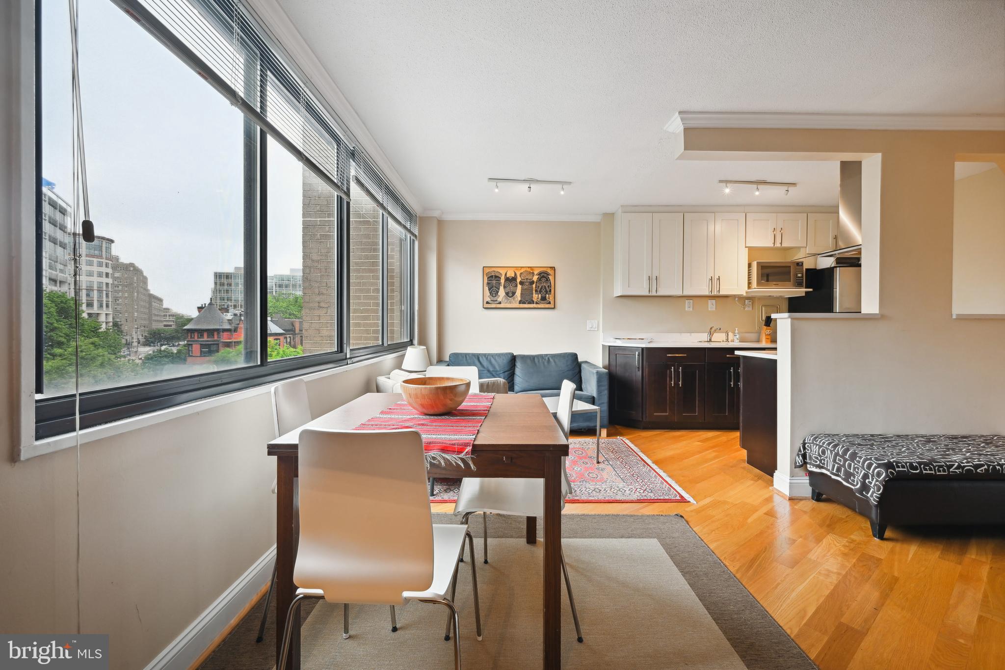 WEST END - Residential Lease