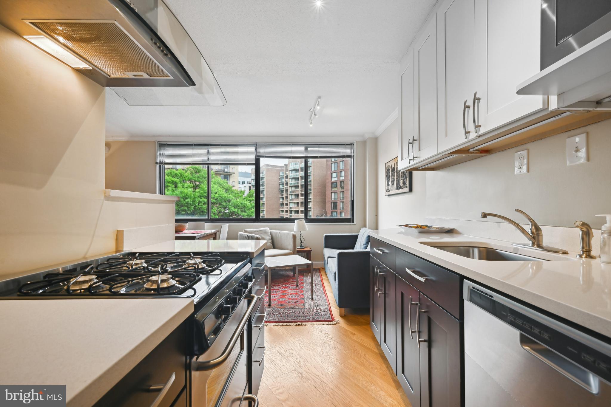 WEST END - Residential Lease