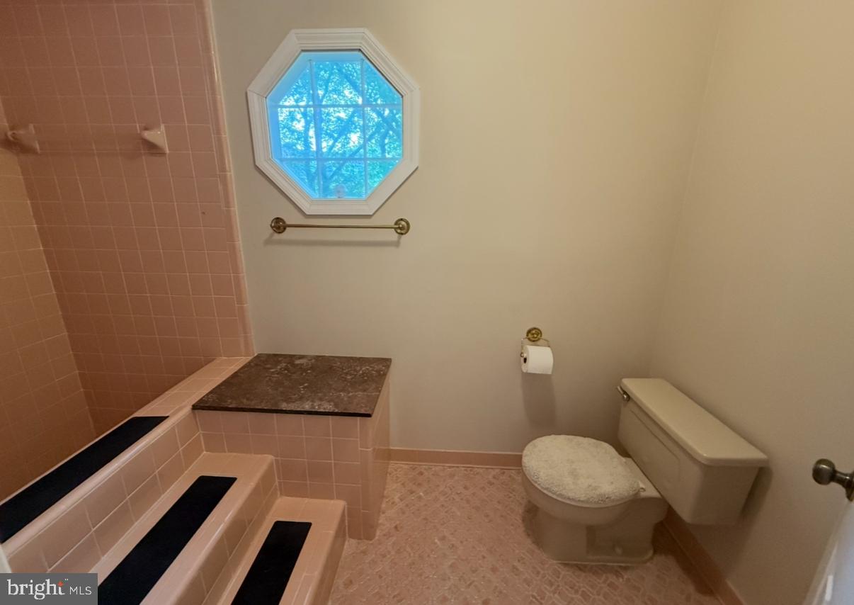 FERRY LANDING VILLA - Residential