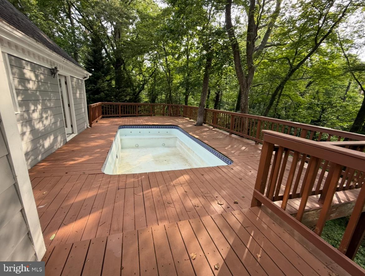 FERRY LANDING VILLA - Residential