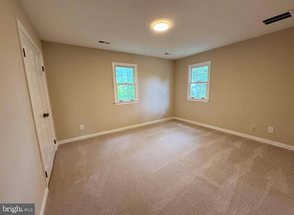 FERRY LANDING VILLA - Residential