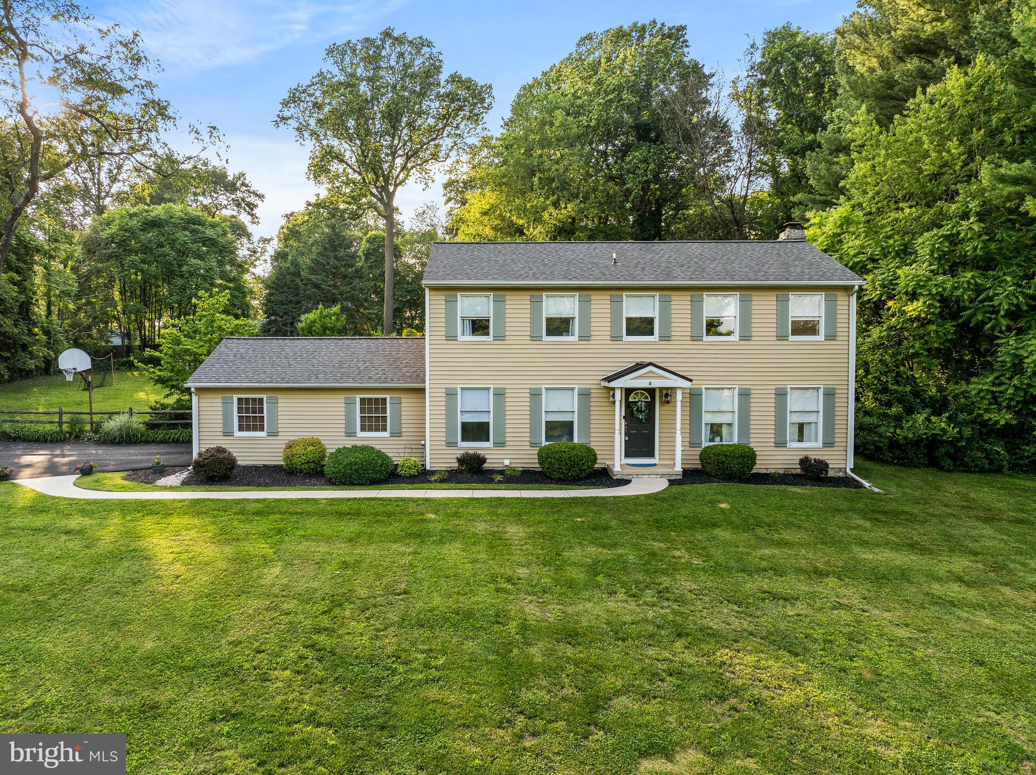 1576 DELONG DRIVE