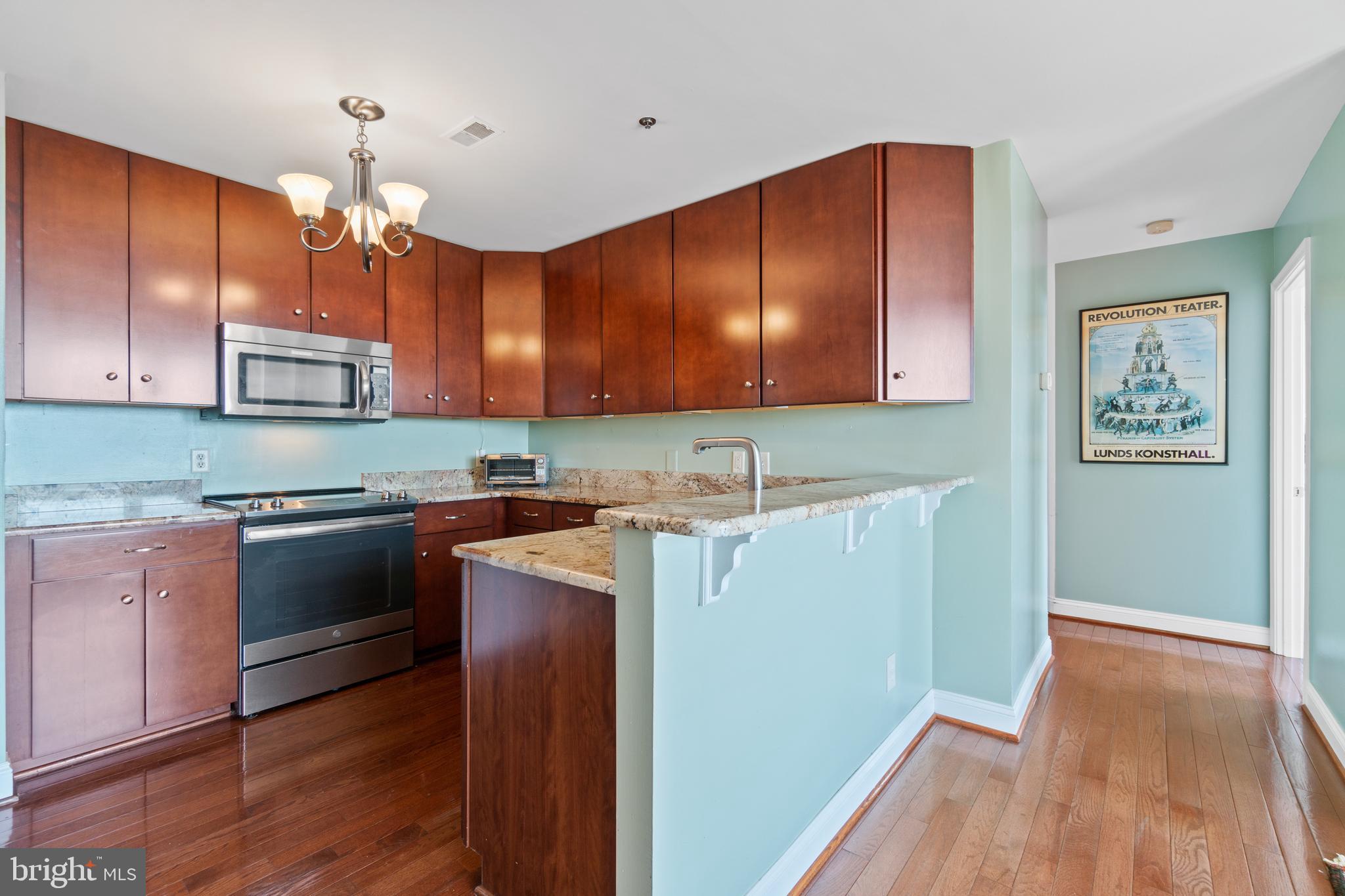 HARBORVIEW - Residential Lease