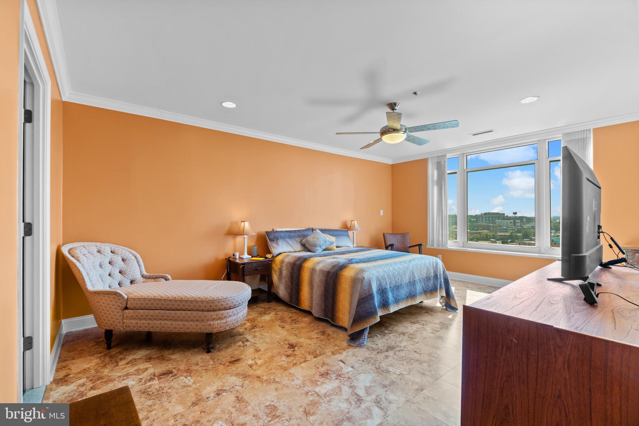 HARBORVIEW - Residential Lease