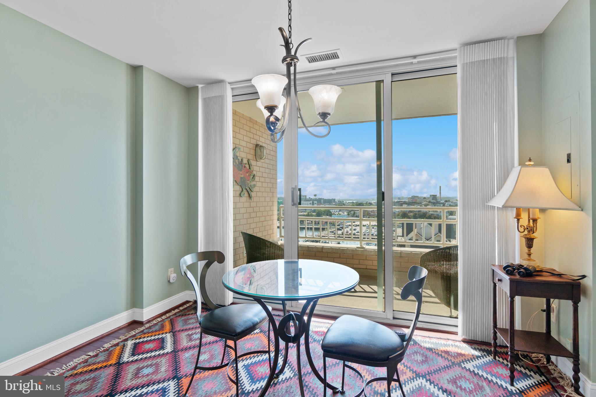 HARBORVIEW - Residential Lease