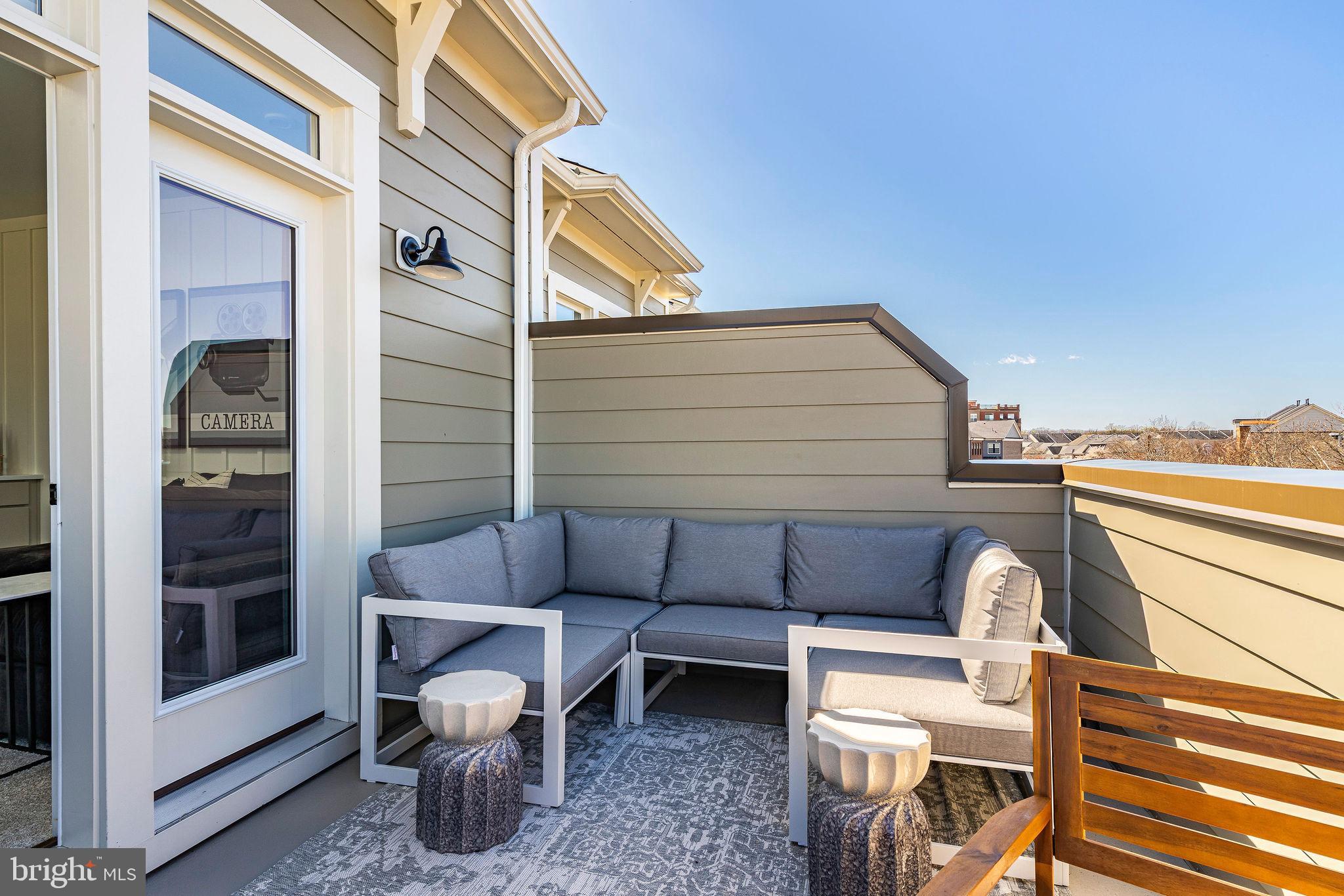 BELMONT BAY - Residential
