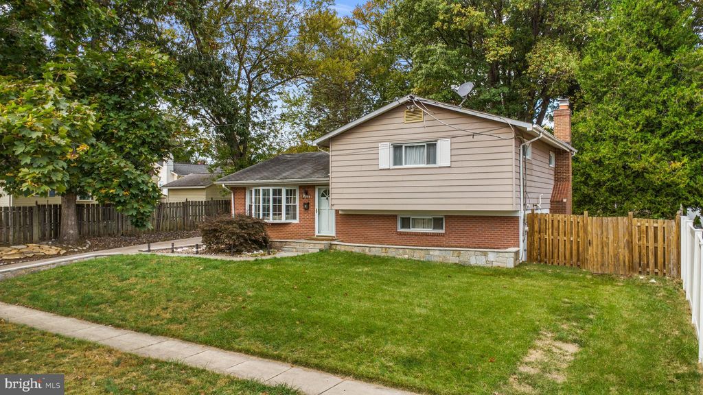 Photo of 4403 Judith Street, ROCKVILLE, MD 20853 (MLS # MDMC2205198)