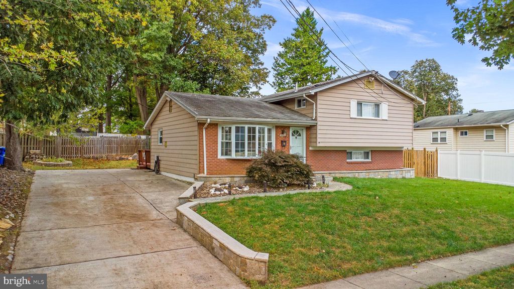 Photo of 4403 Judith Street, ROCKVILLE, MD 20853 (MLS # MDMC2205198)