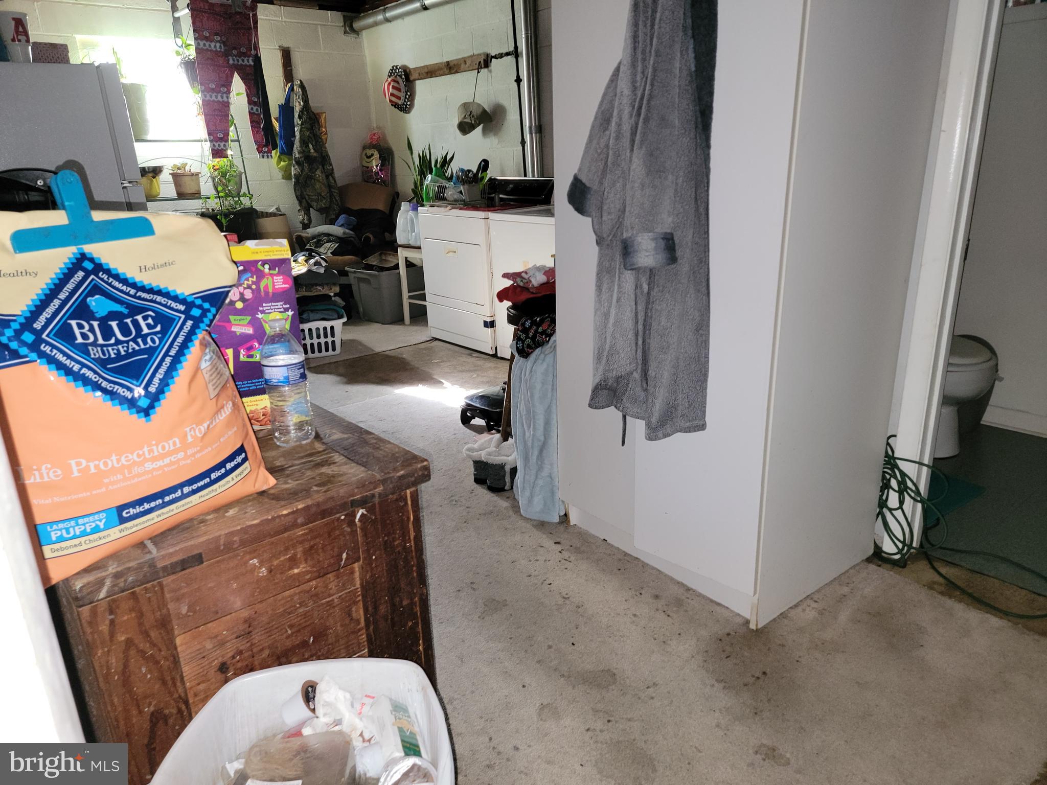 UNIVERSITY VIEW - Residential