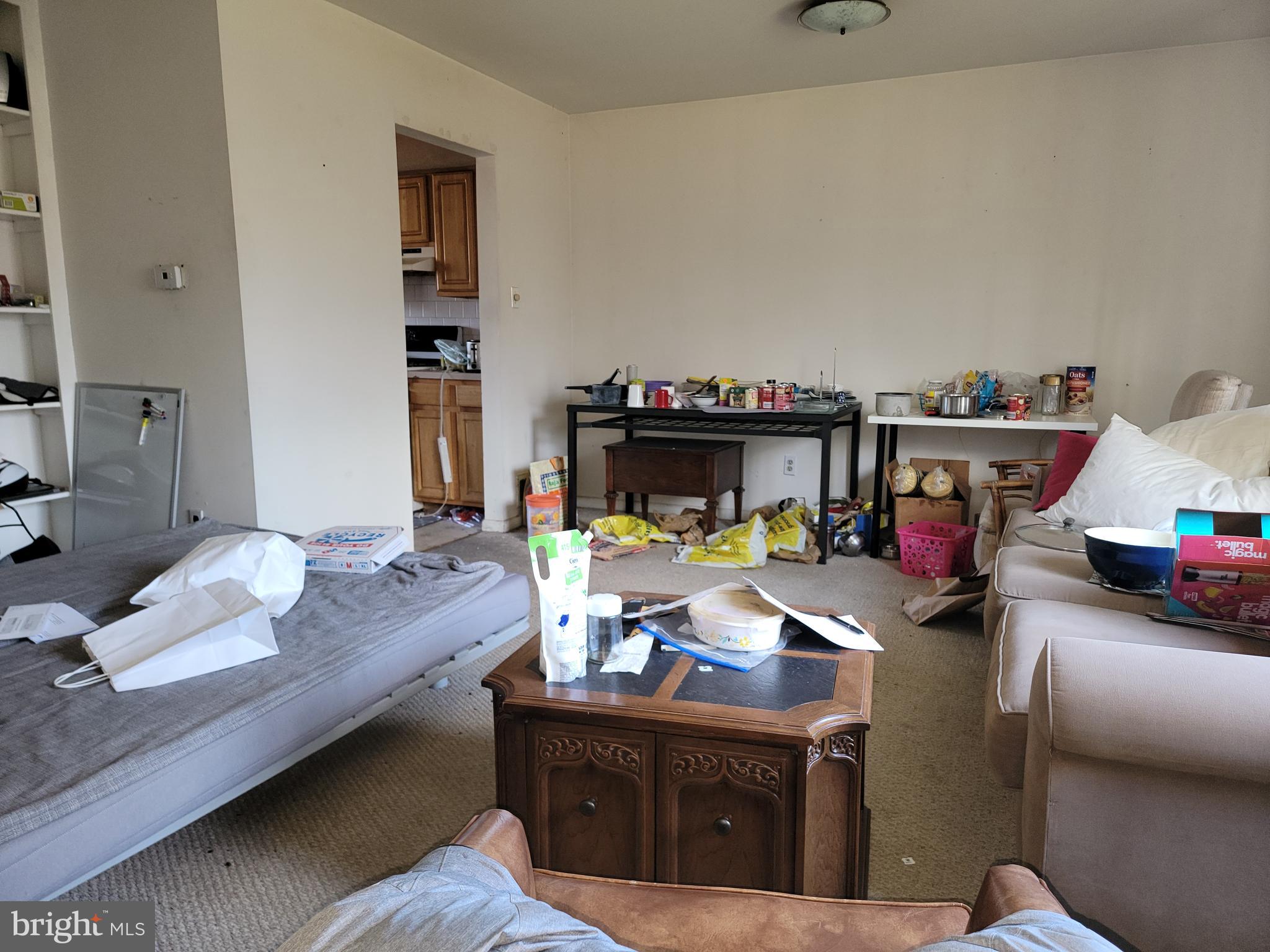 UNIVERSITY VIEW - Residential