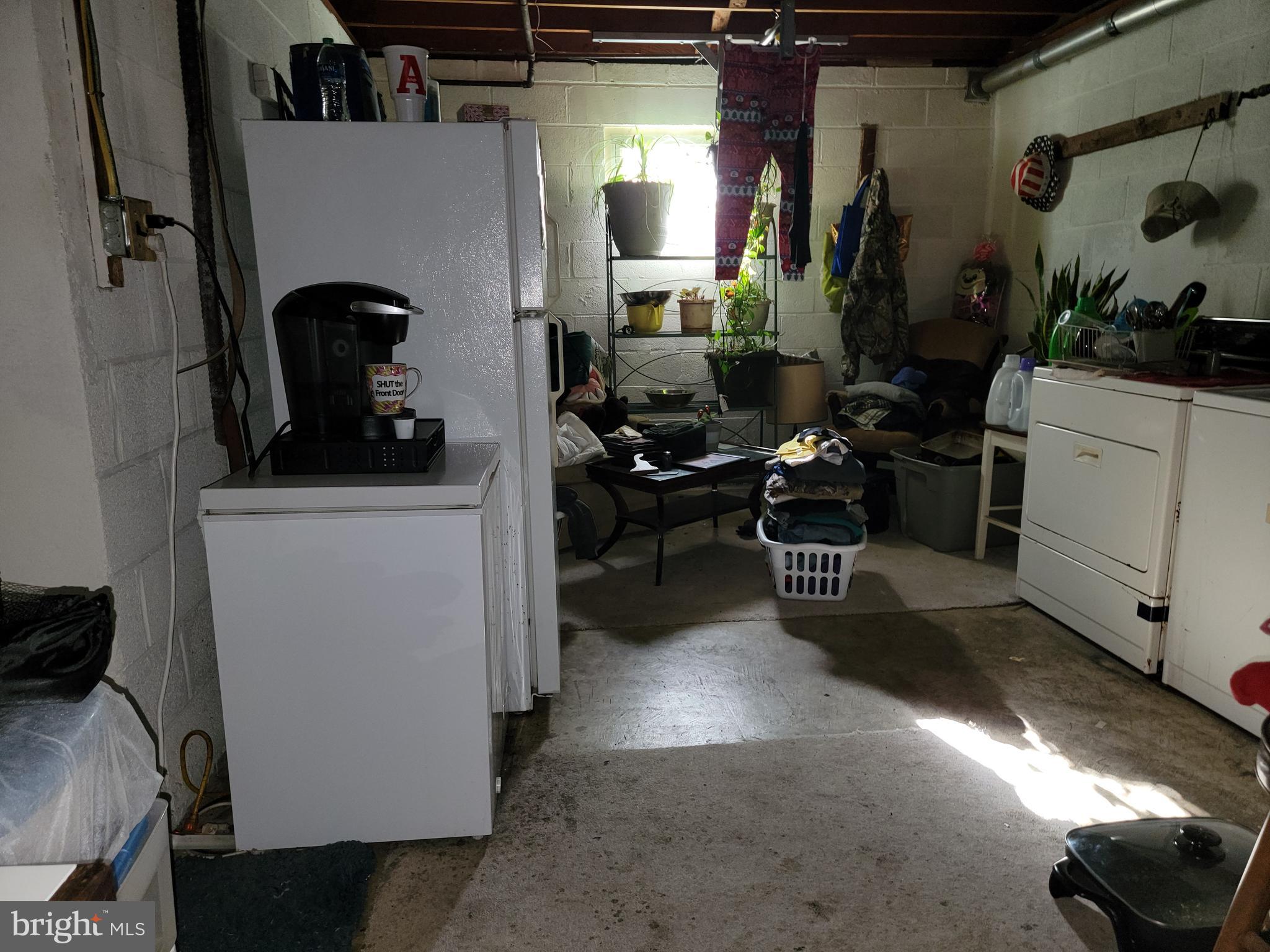 UNIVERSITY VIEW - Residential