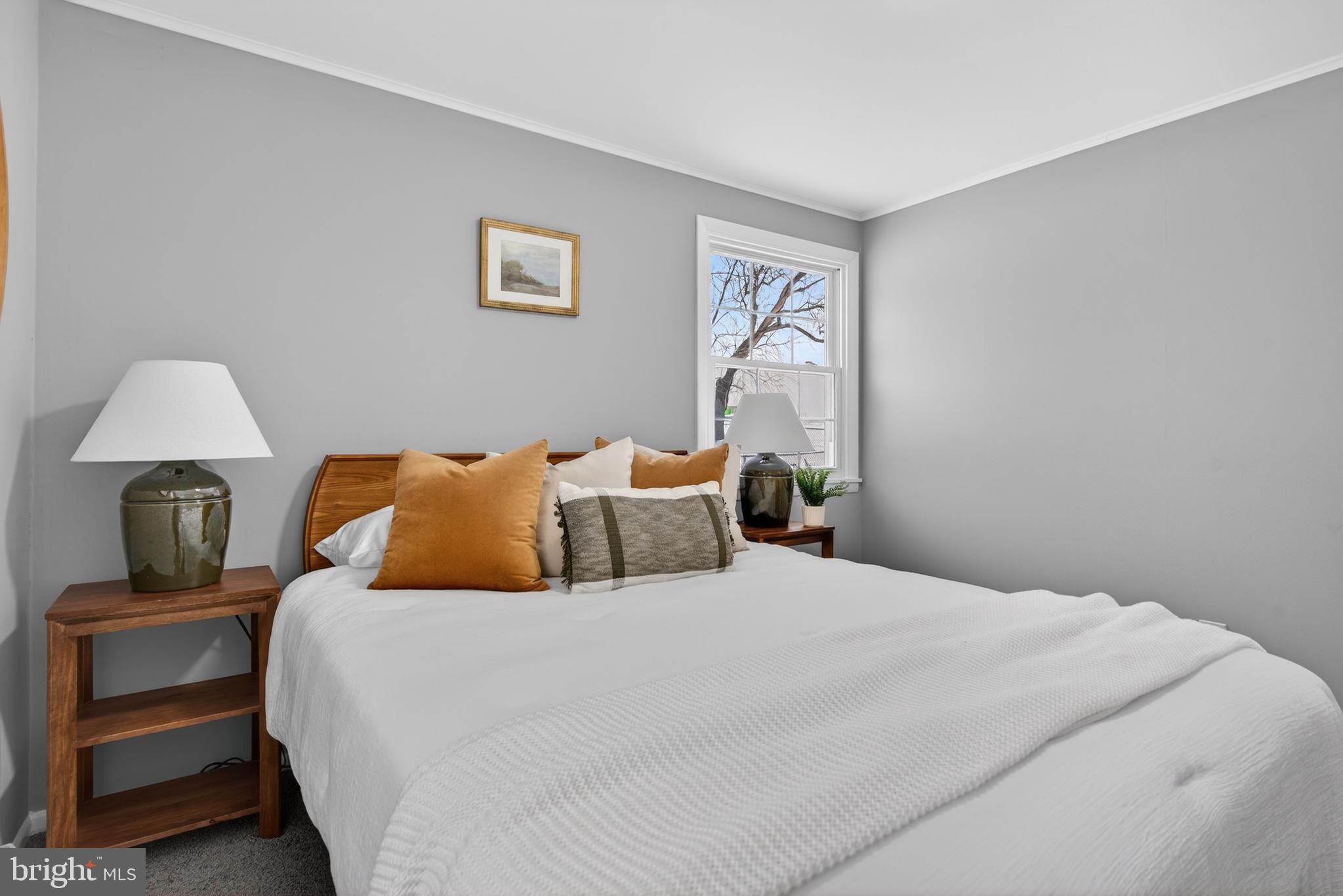 WINDSOR MANOR - Residential