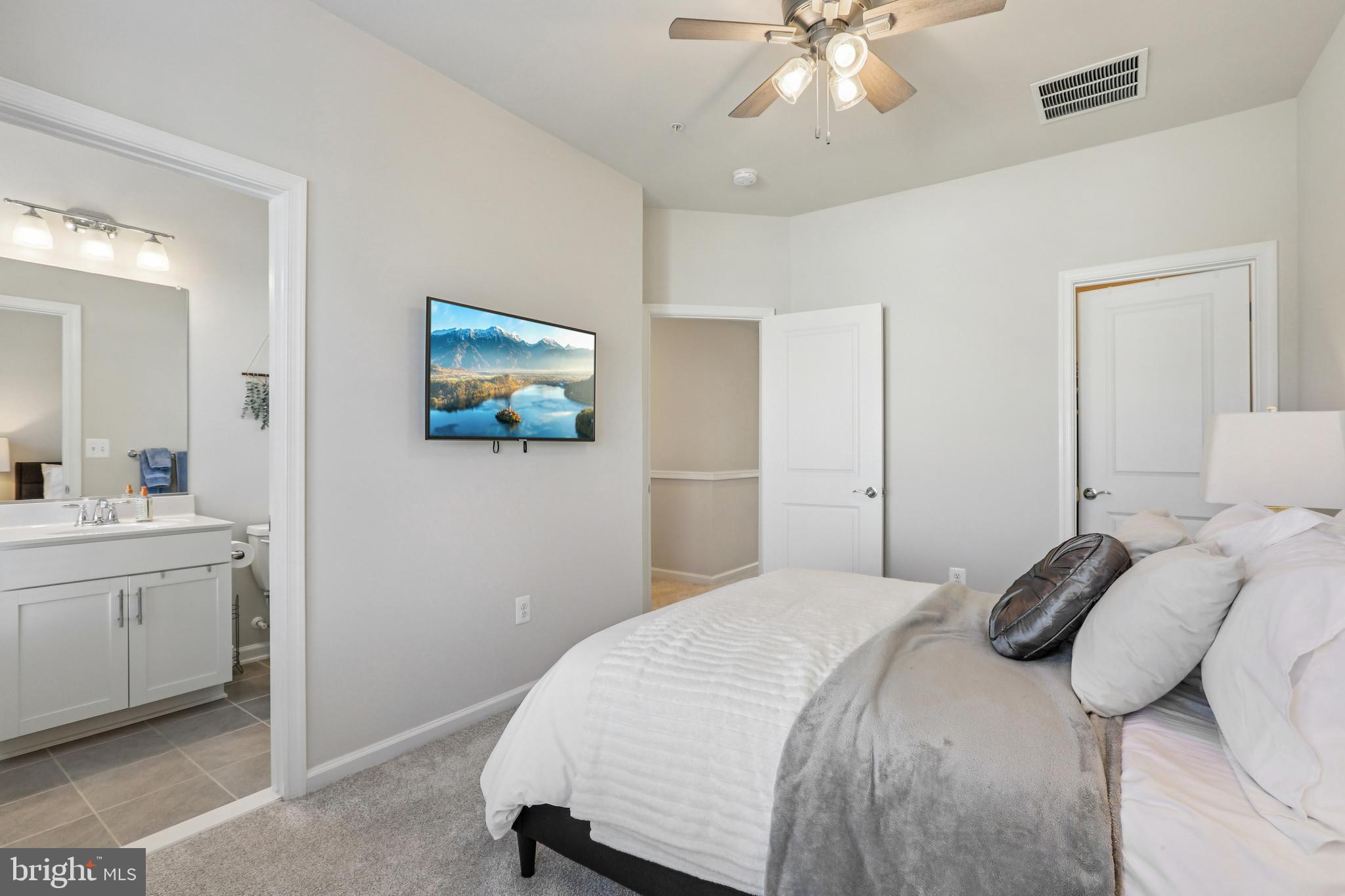 WATERSHED - Residential Lease