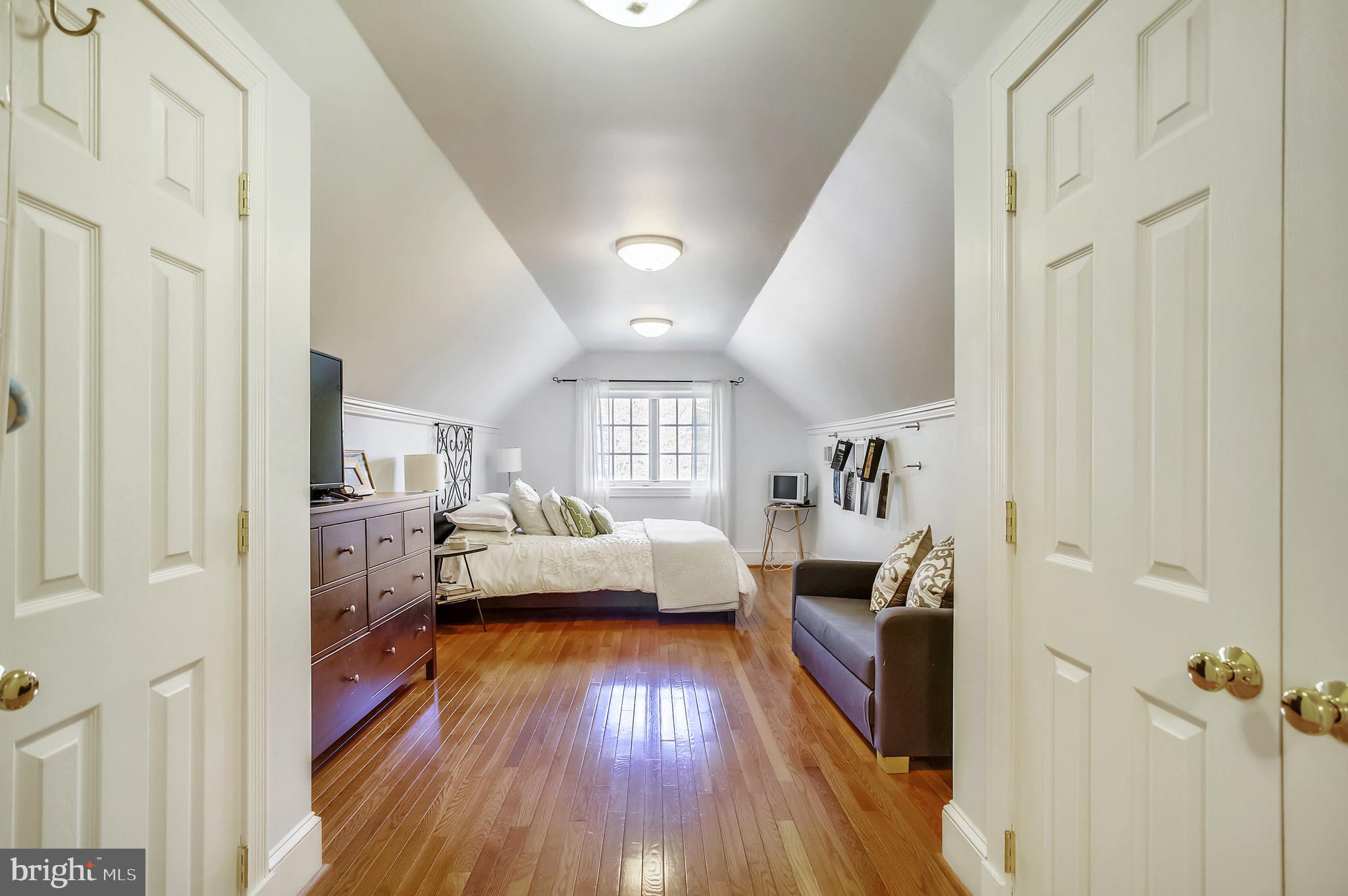 RUXTON - Residential