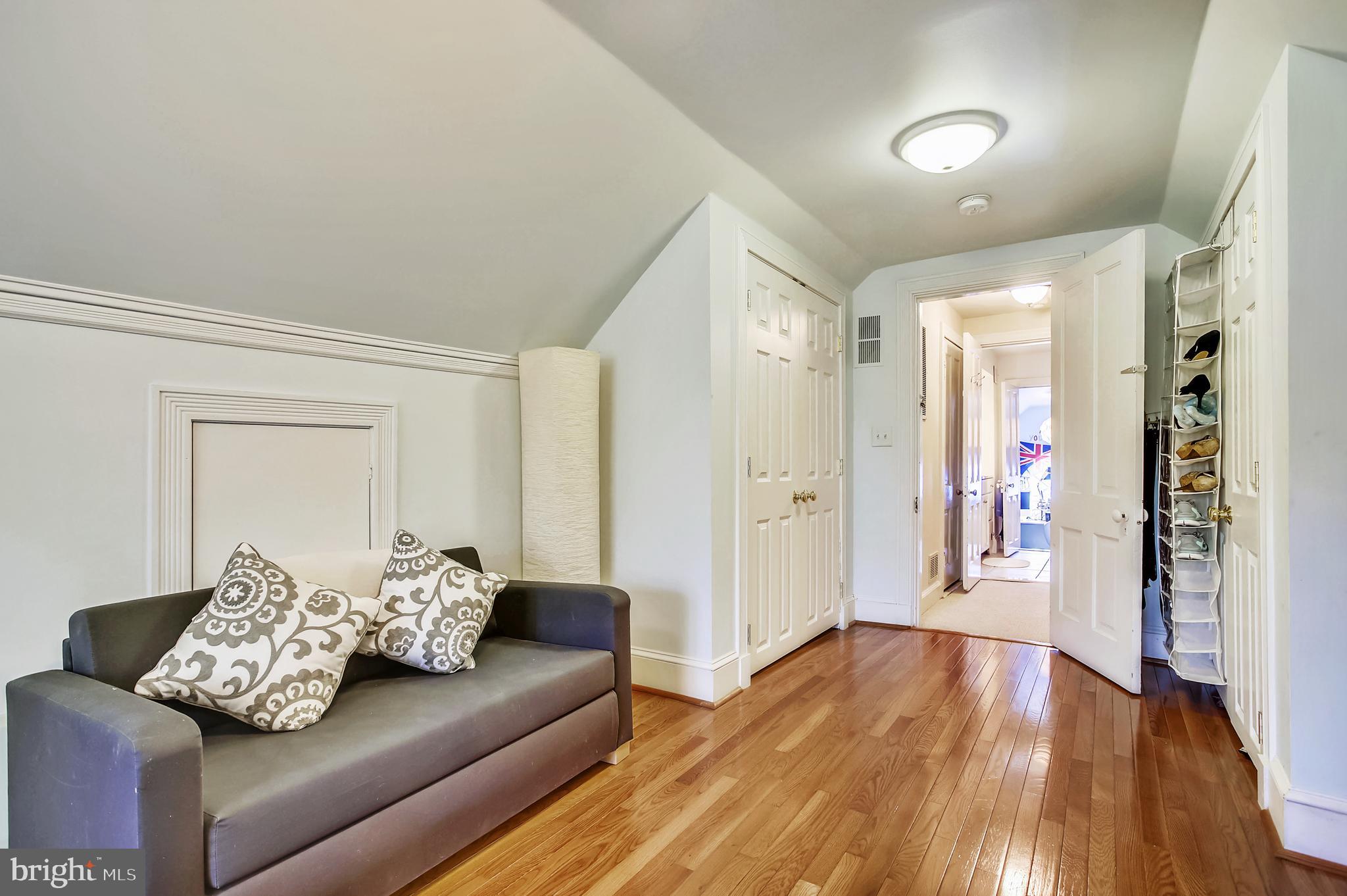 RUXTON - Residential