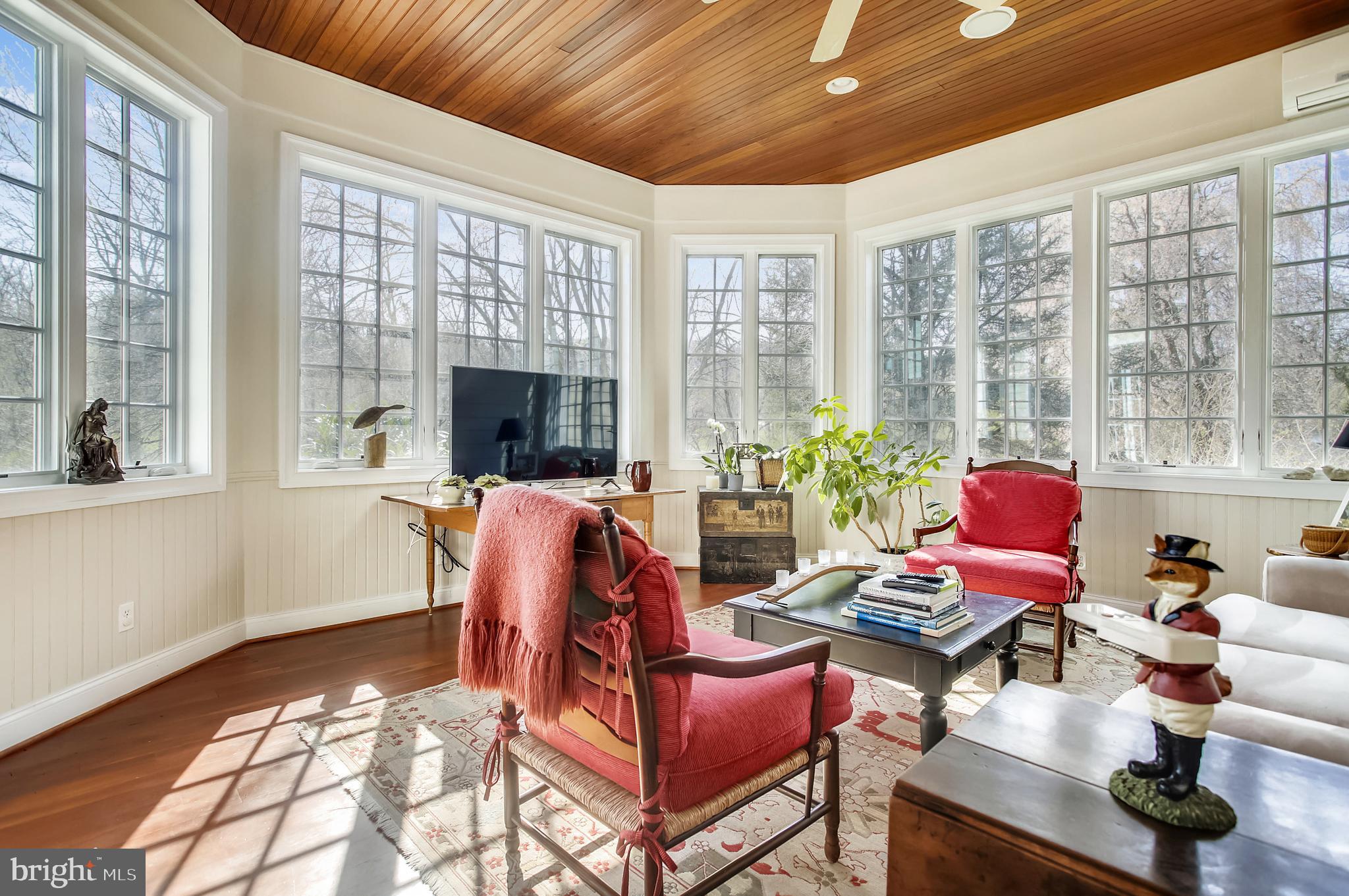 RUXTON - Residential