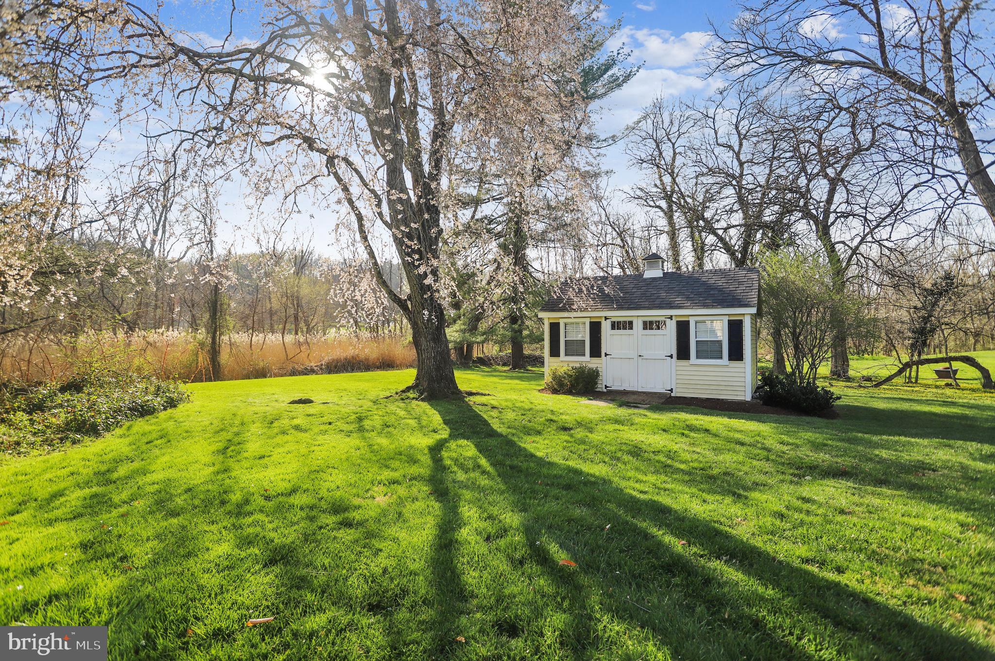 RUXTON - Residential