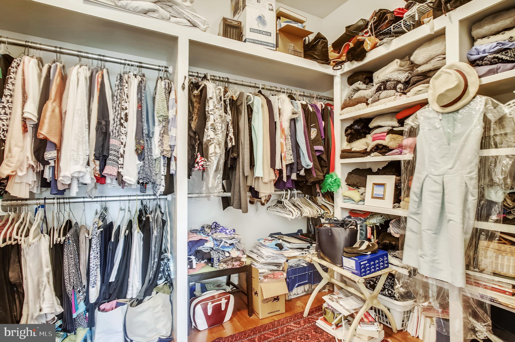 RUXTON - Residential