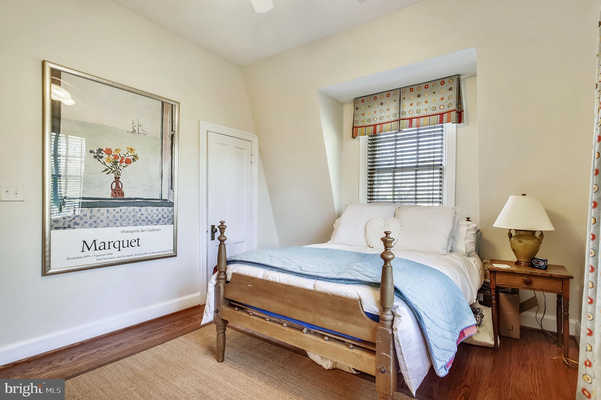 RUXTON - Residential