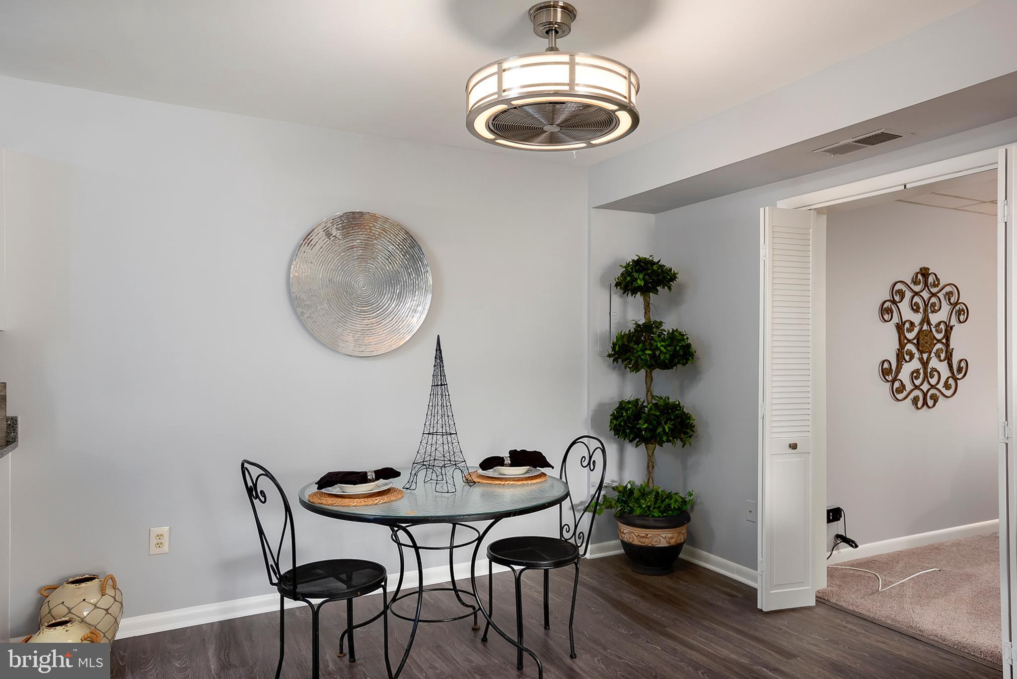 VILLAGE OF OAKLAND MILLS - Residential