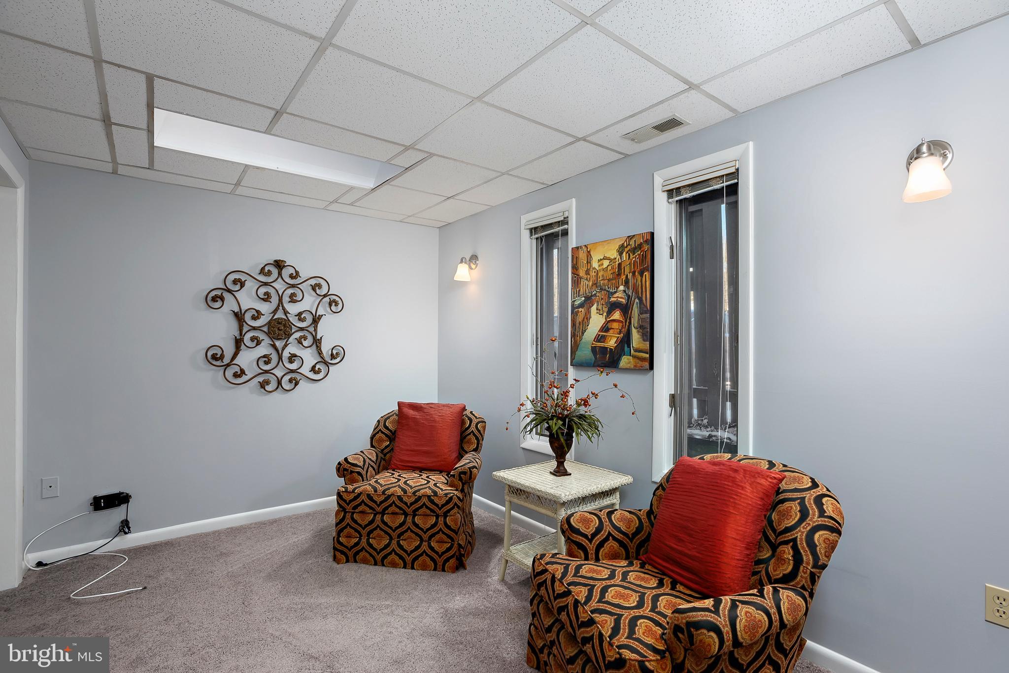 VILLAGE OF OAKLAND MILLS - Residential