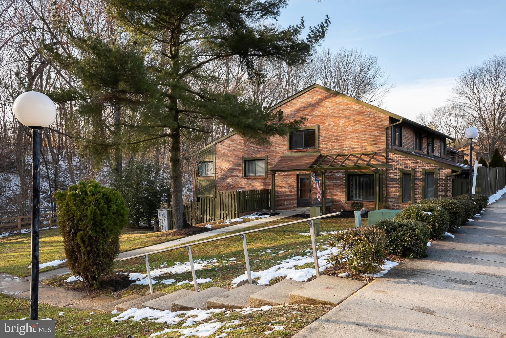 VILLAGE OF OAKLAND MILLS - Residential