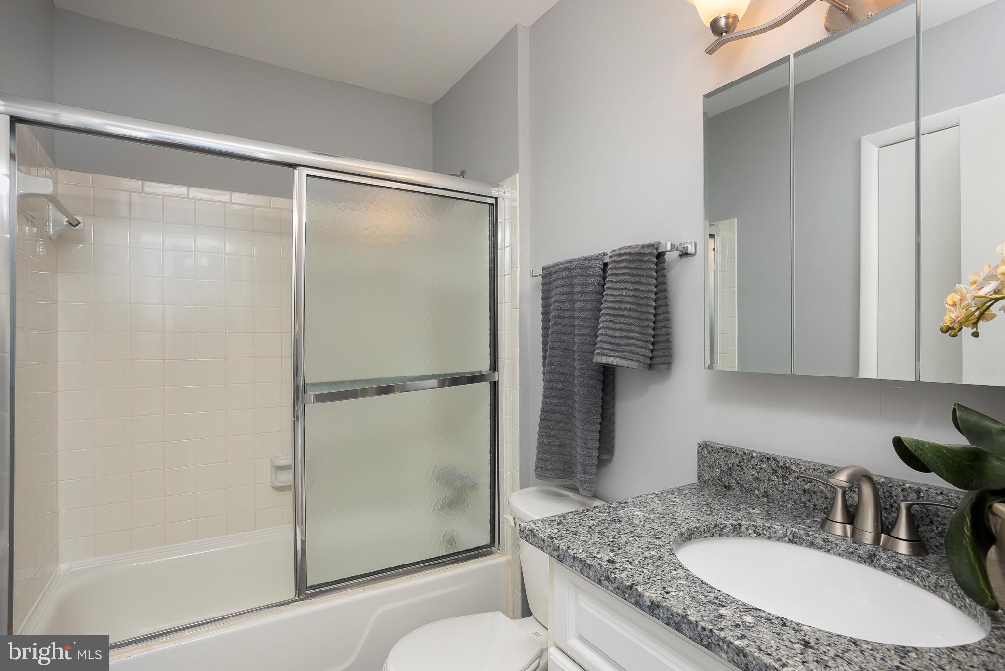 VILLAGE OF OAKLAND MILLS - Residential