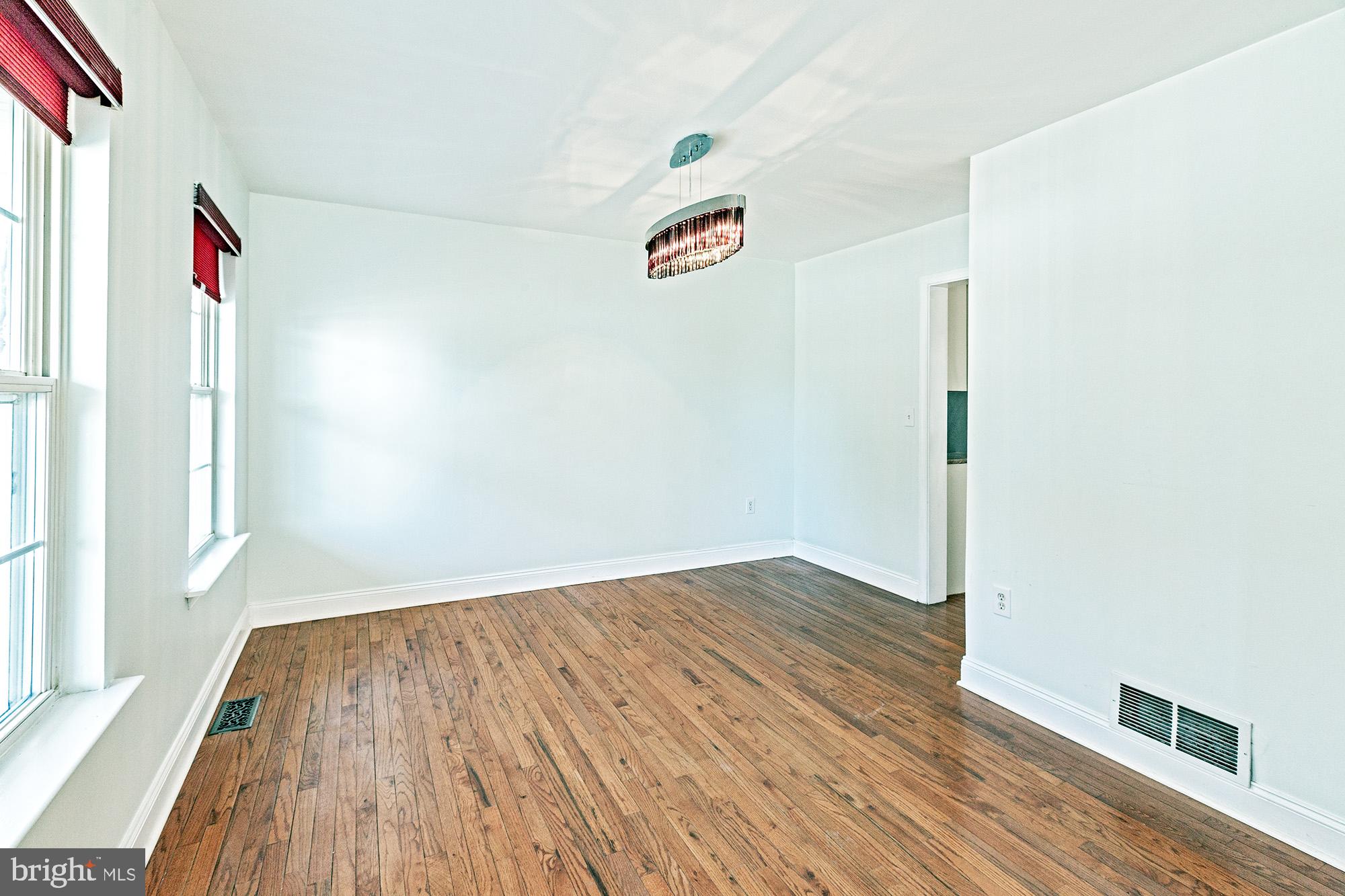 338 SCHAFER BOULEVARD