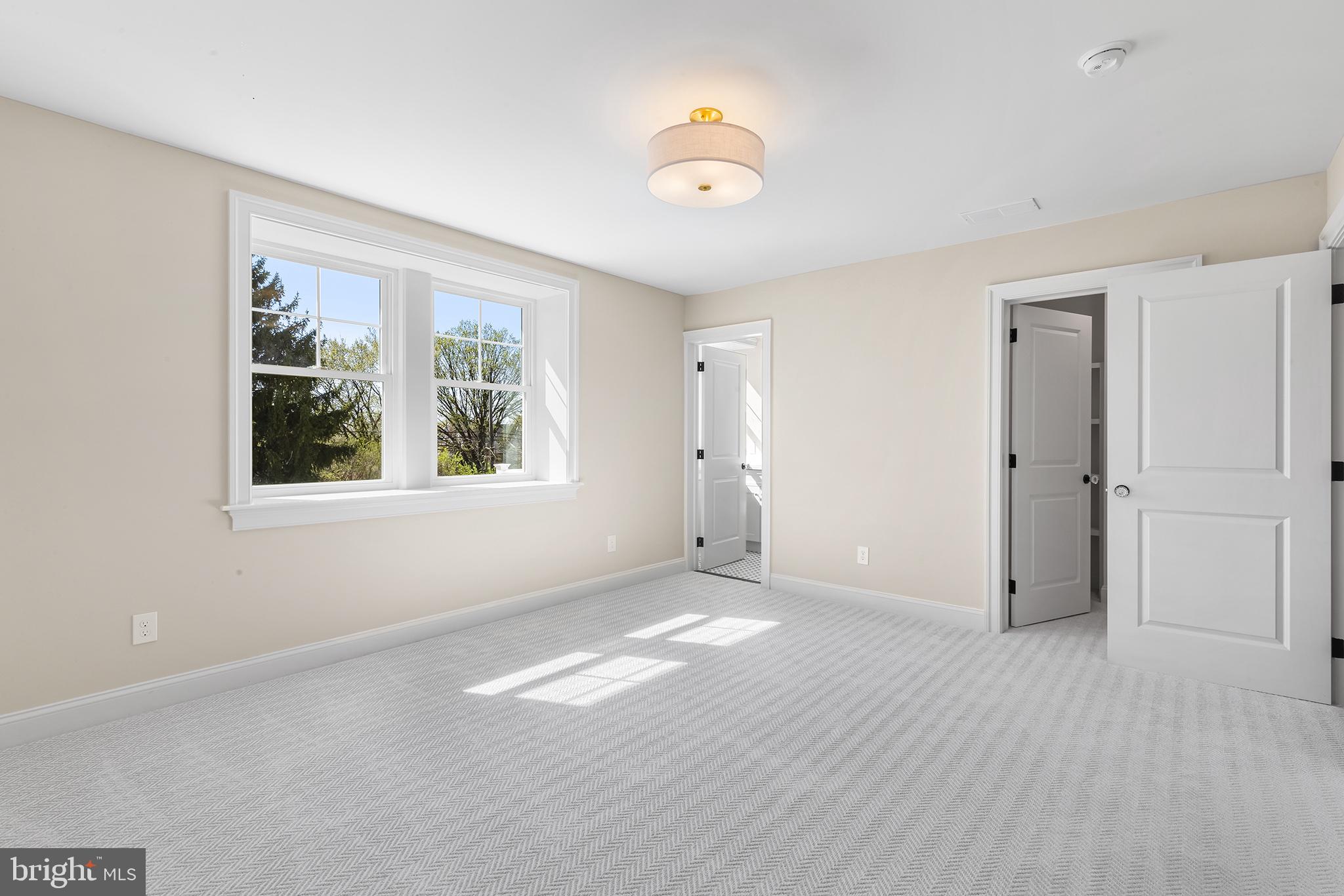 CURRAN TERRACE - Residential