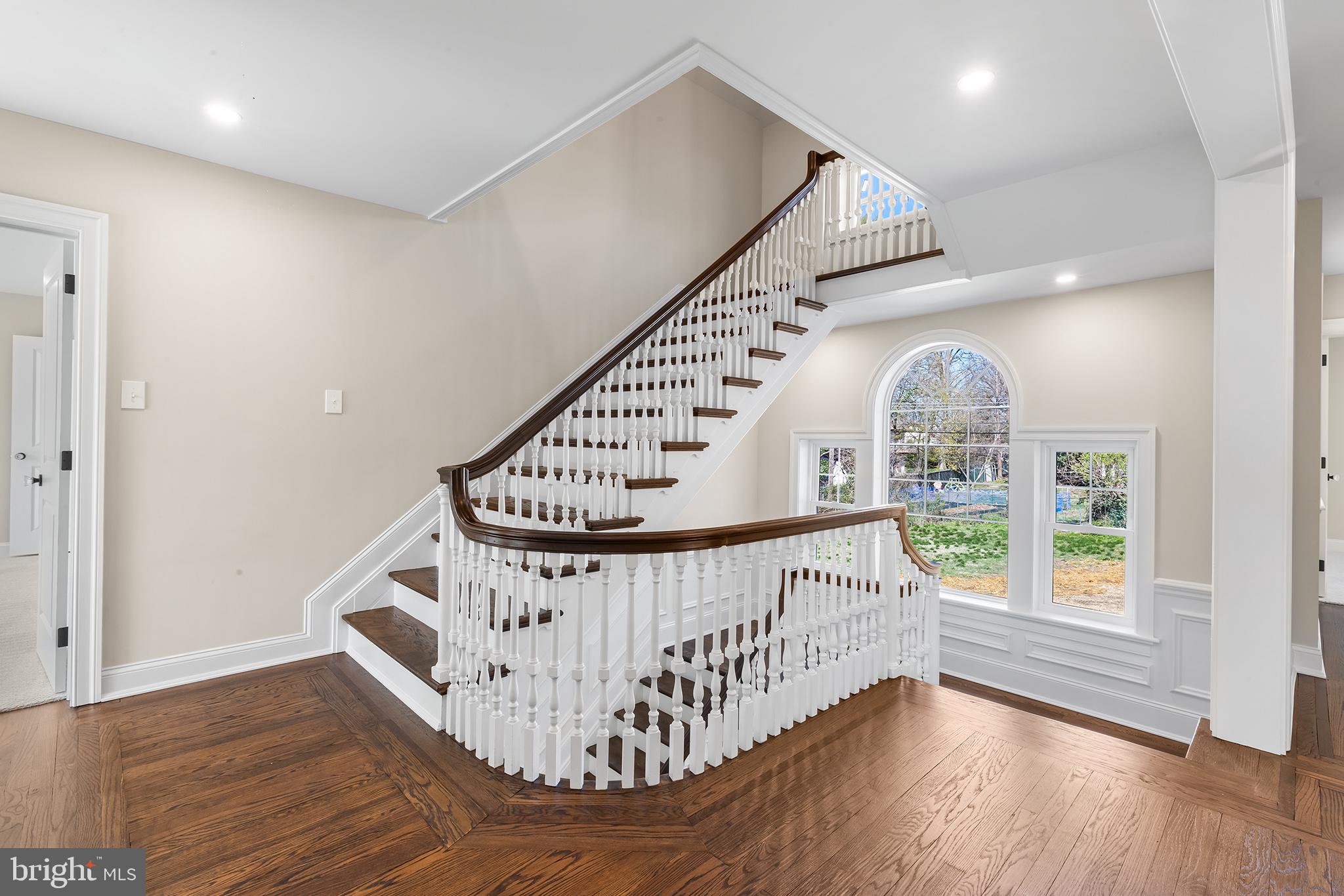 CURRAN TERRACE - Residential