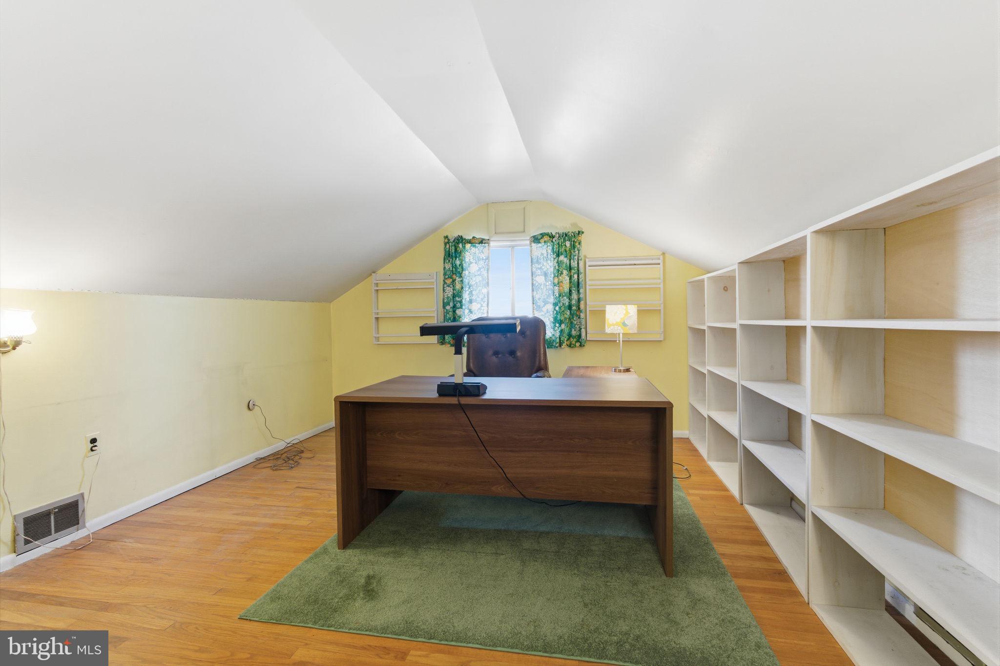 RIVER GLEN - Residential