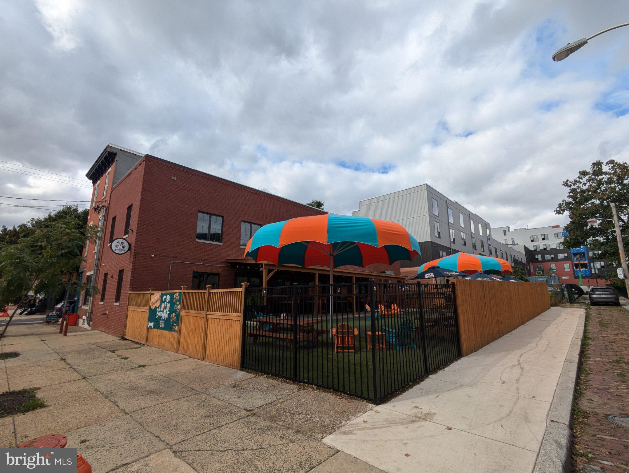 FAIRMOUNT - Residential