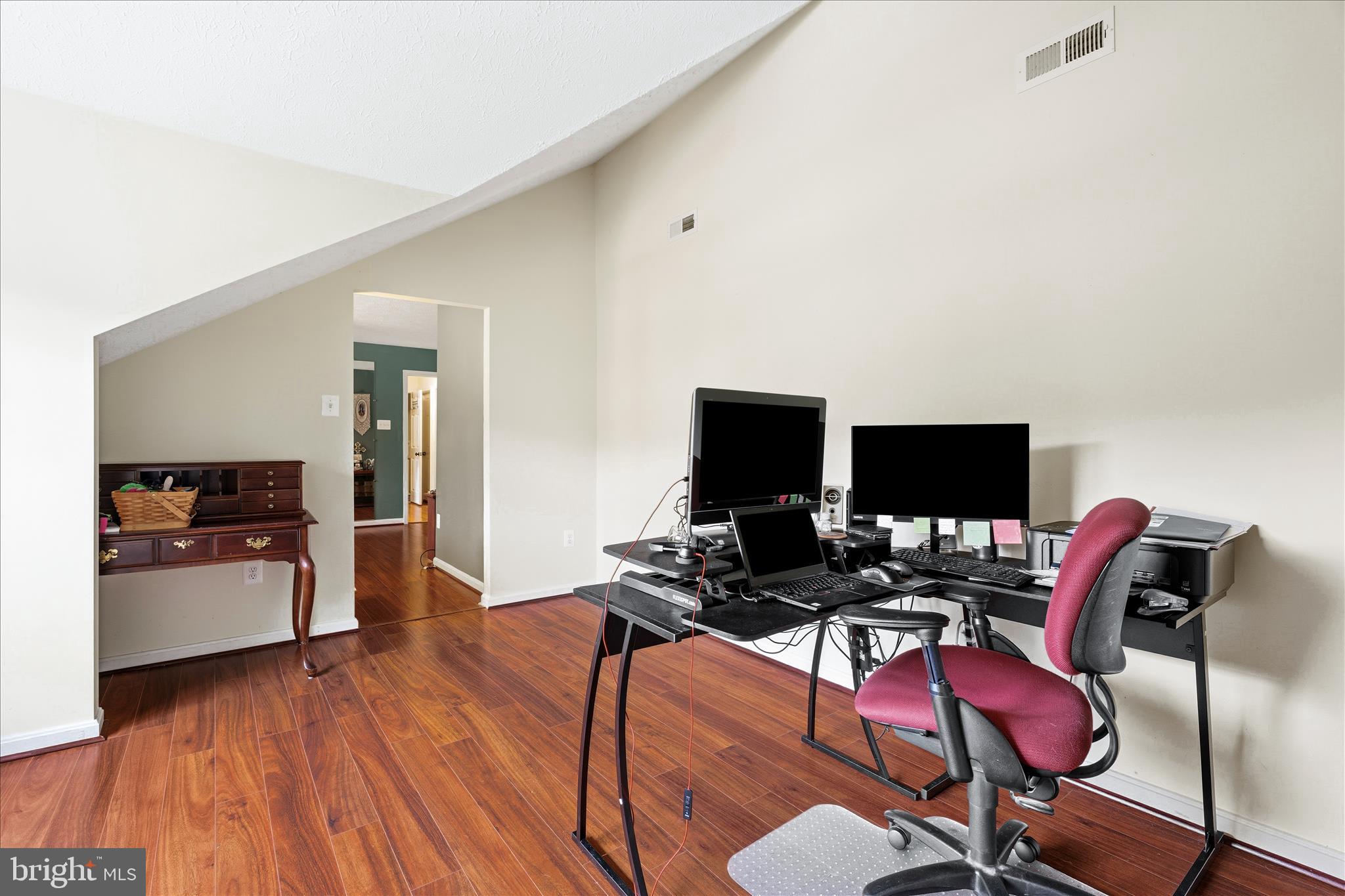 WINDING RIDGE - Residential