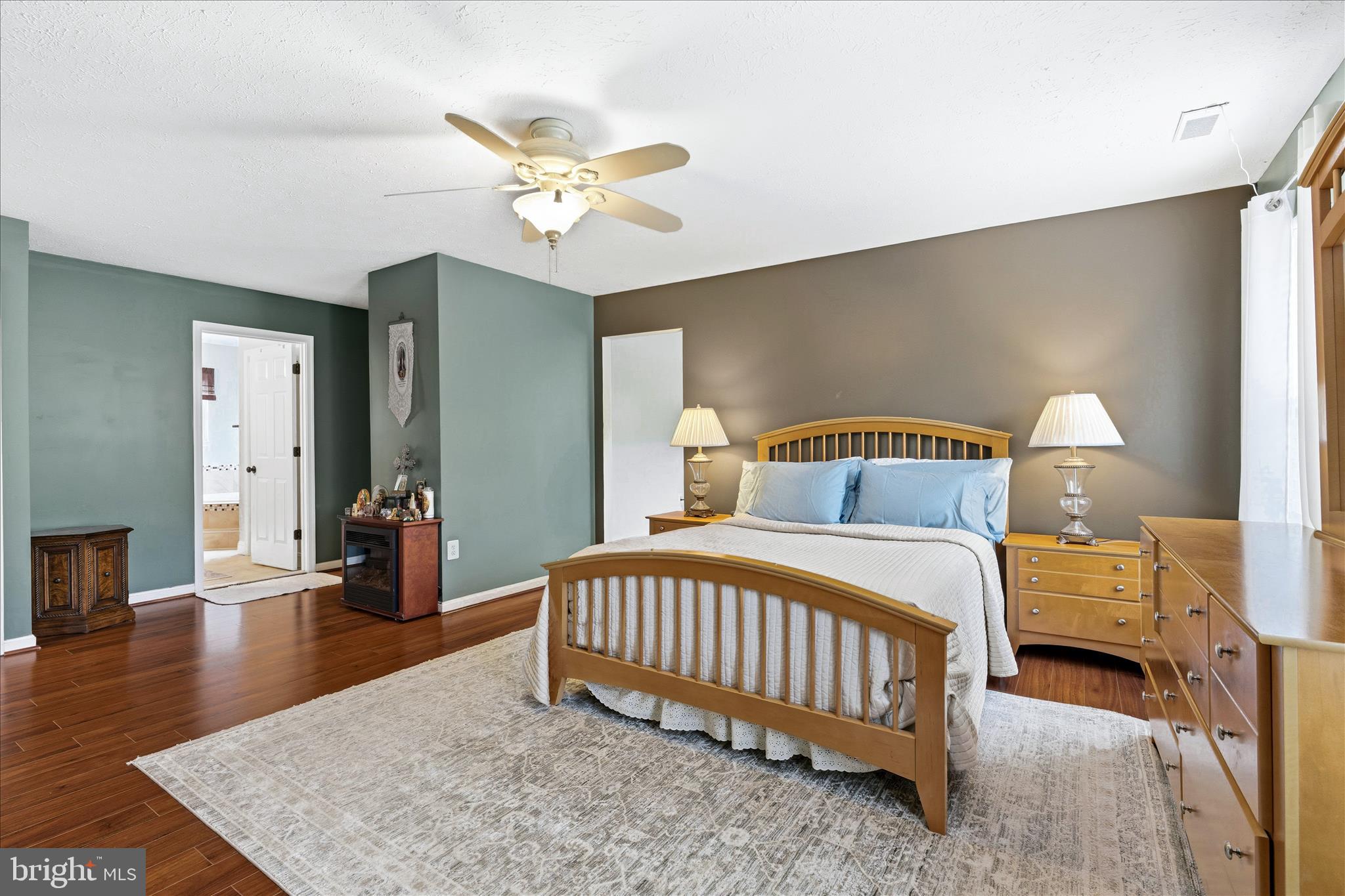 WINDING RIDGE - Residential
