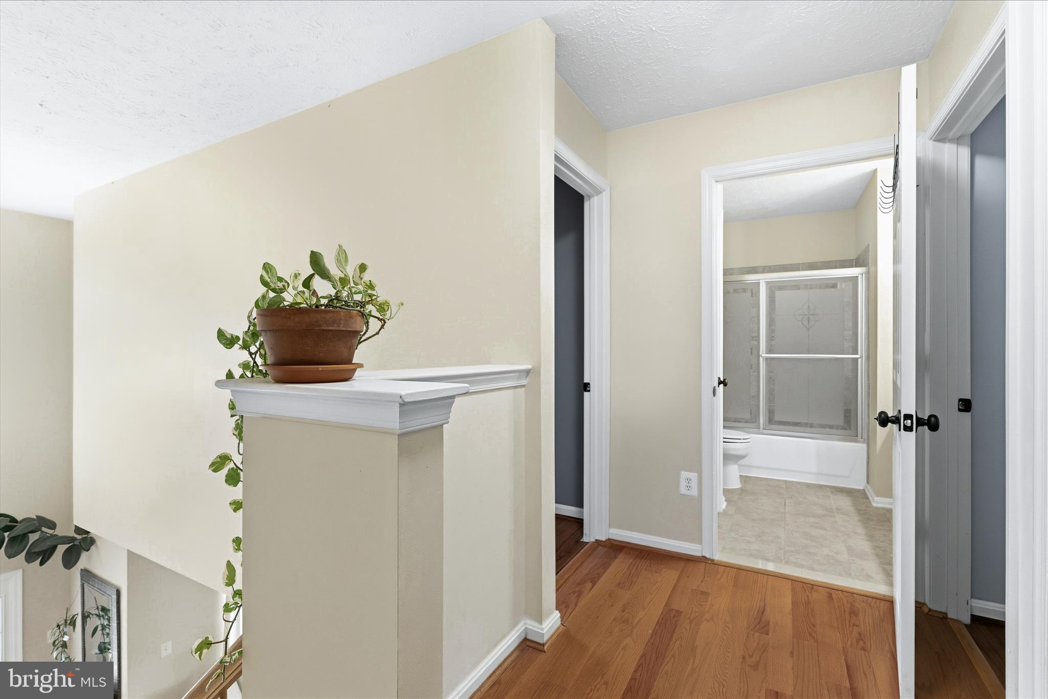 WINDING RIDGE - Residential