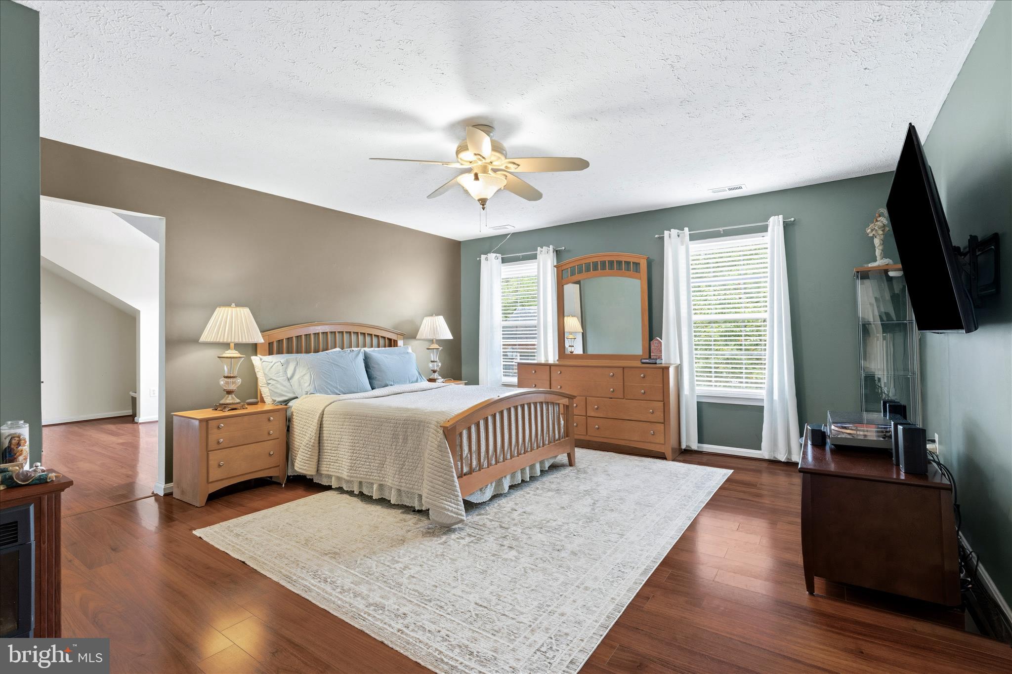 WINDING RIDGE - Residential