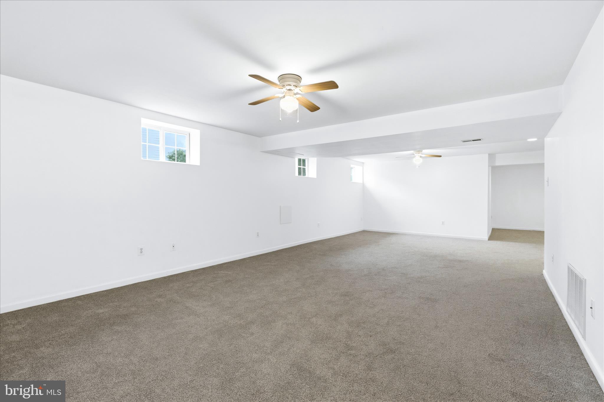 WINDING RIDGE - Residential