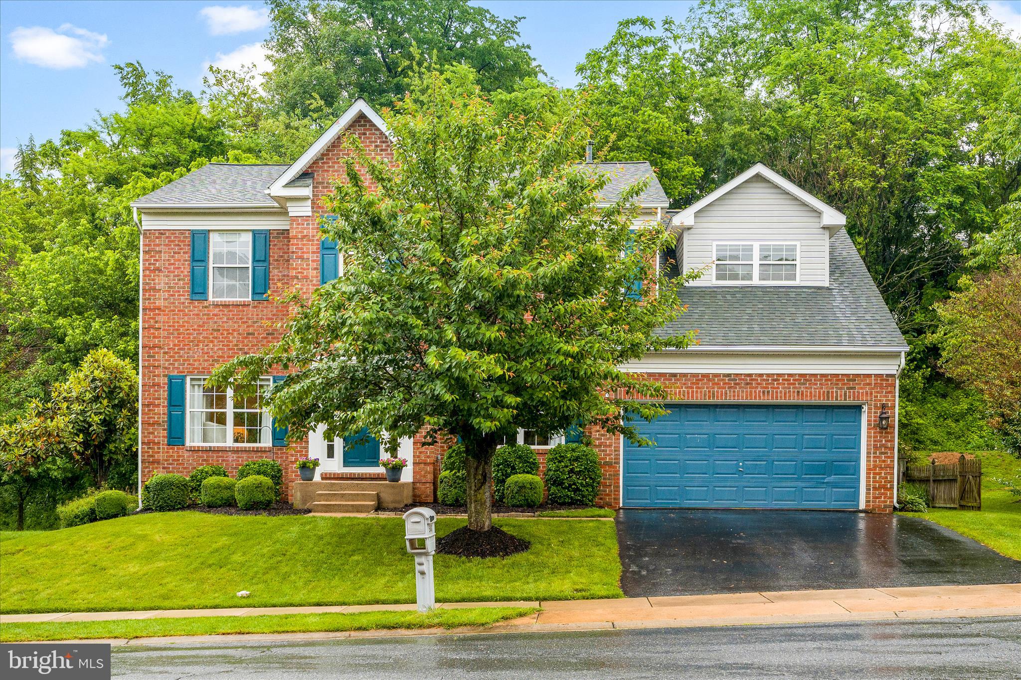 WINDING RIDGE - Residential