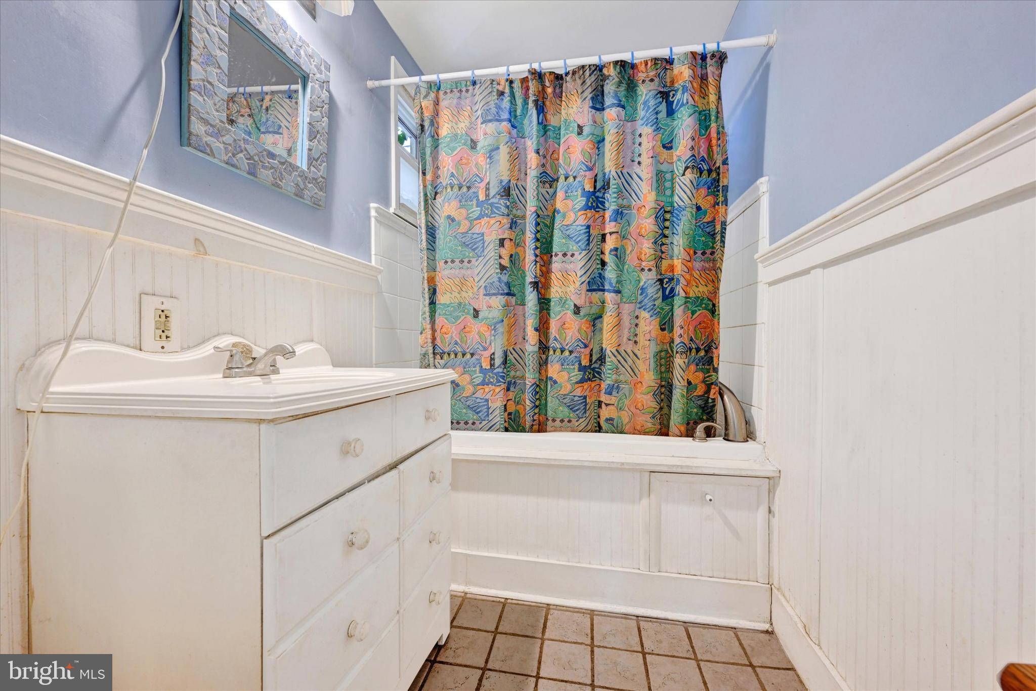 WAVERLY - Residential