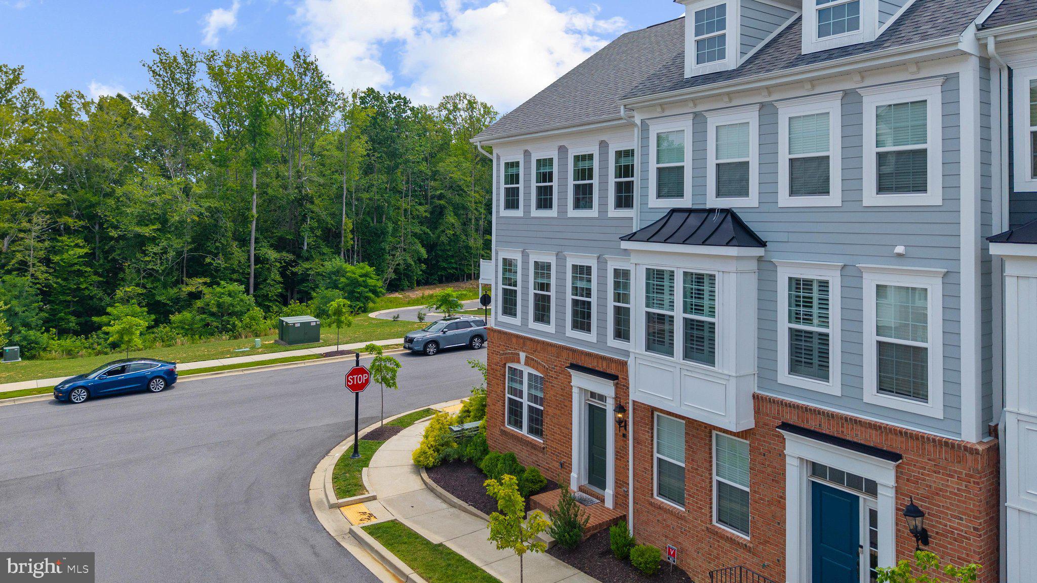 101 GALLOP DRIVE