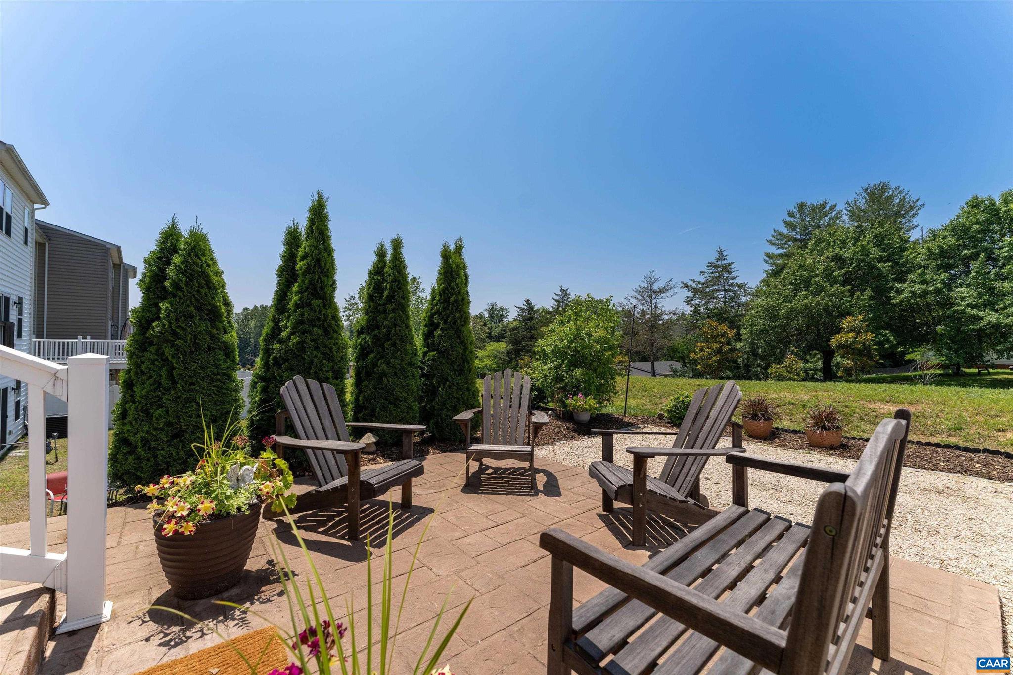 2112 ELM TREE CT
